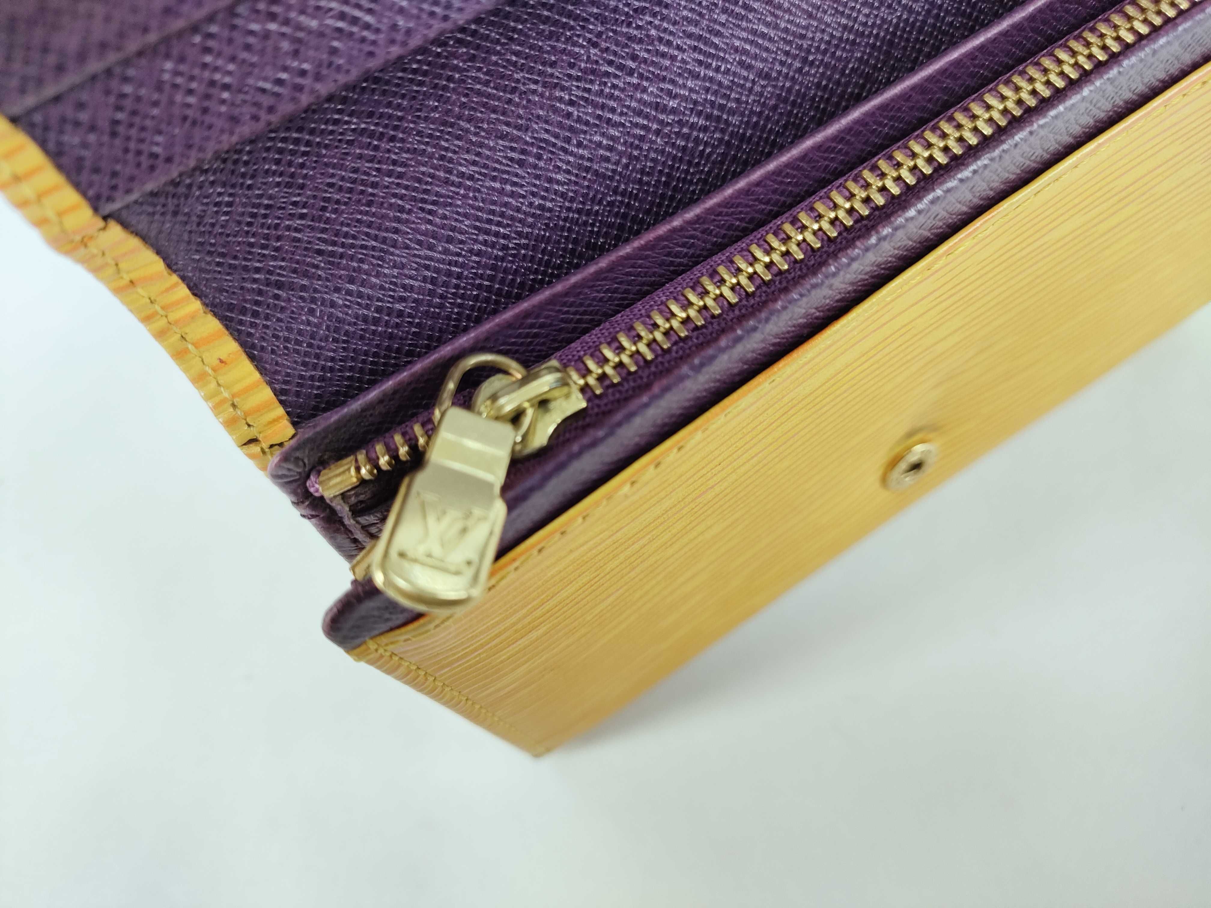 Epi Bi-fold Wallet / Epi / M63509 / MI0967 Wallet — view 9
