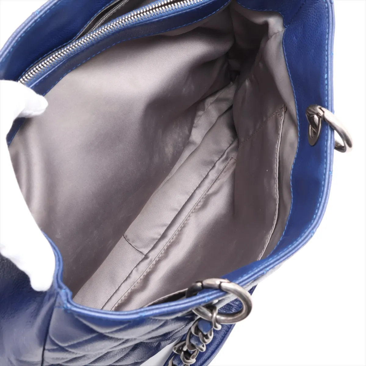 GST Caviar Skin Chain Tote Bag, Blue, Silver Hardware, 13520876, Serial Number 13 — view 7