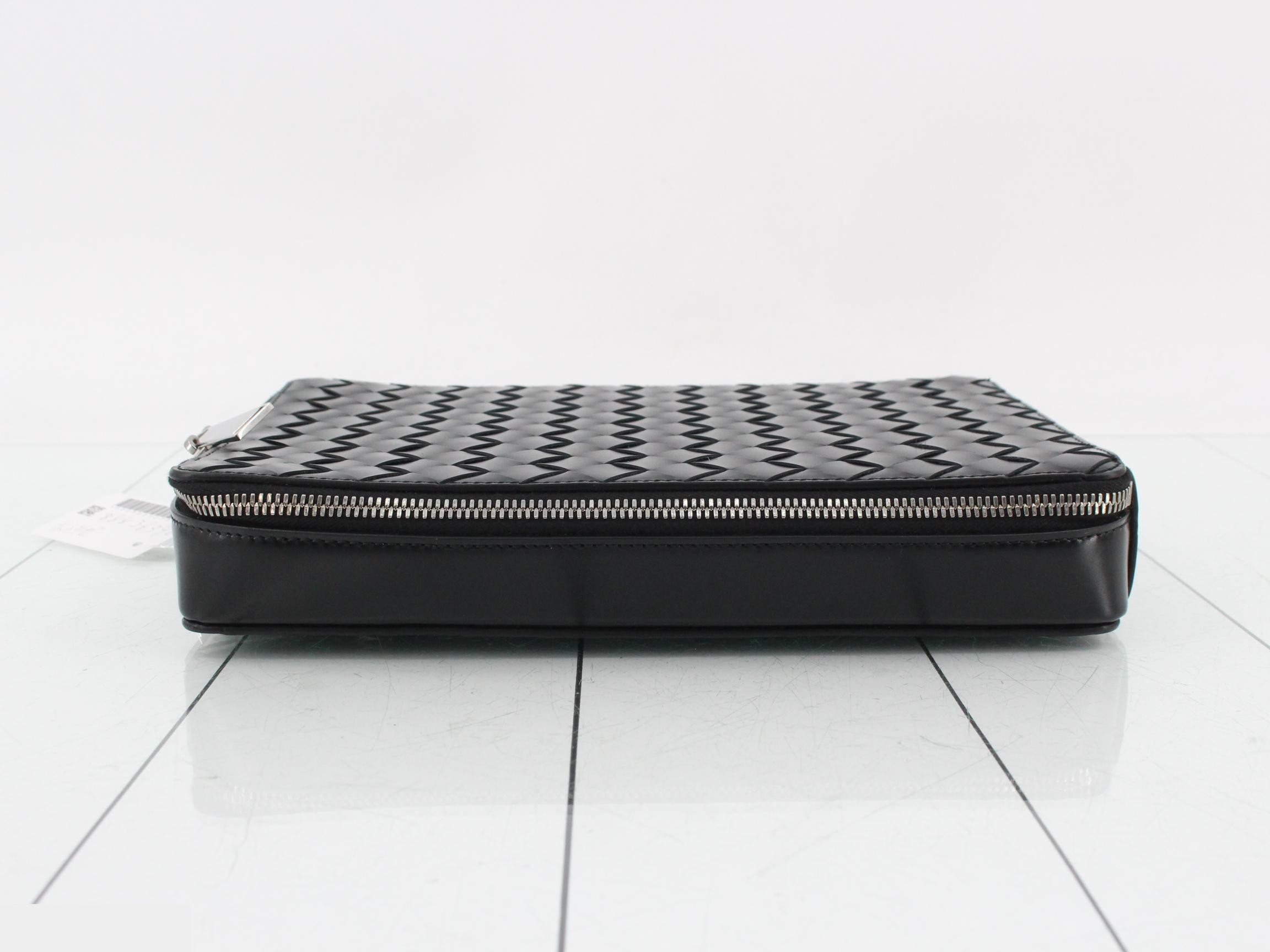 Shoulder Bag - IC chip detected — view 4