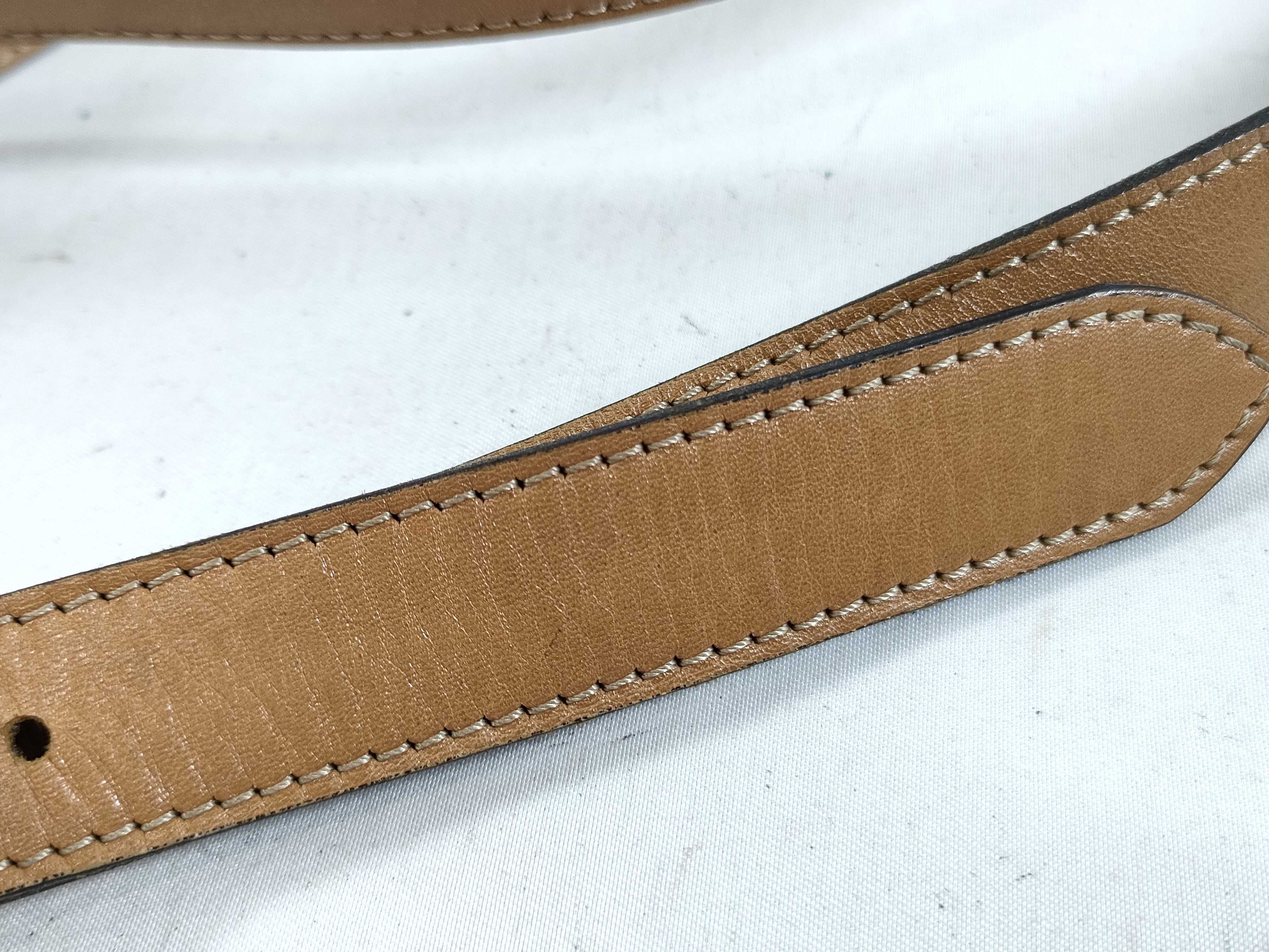 Honeycomb Pattern Shoulder Bag — view 4