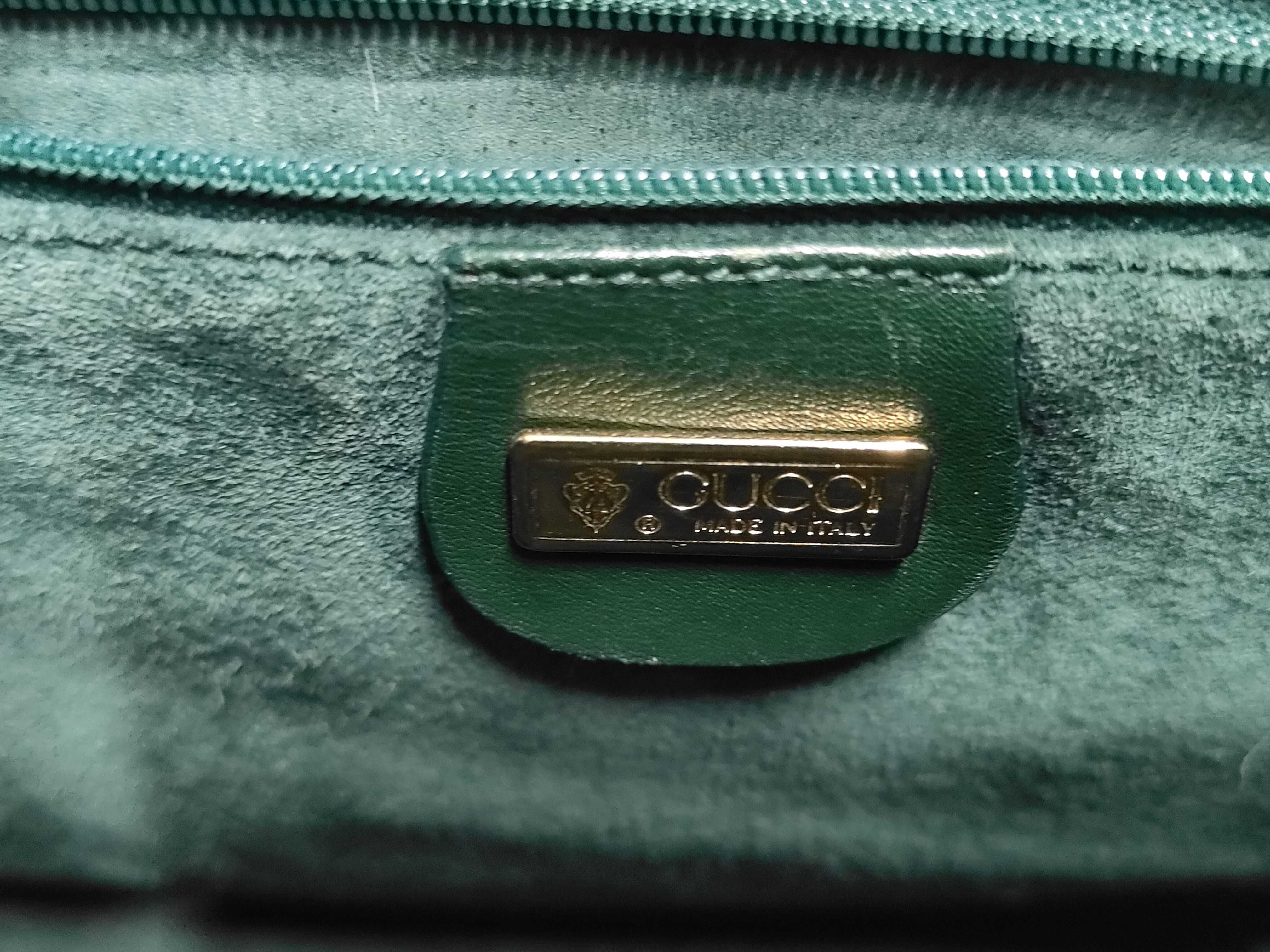 Old Gucci Interlocking G Shoulder Bag — view 8