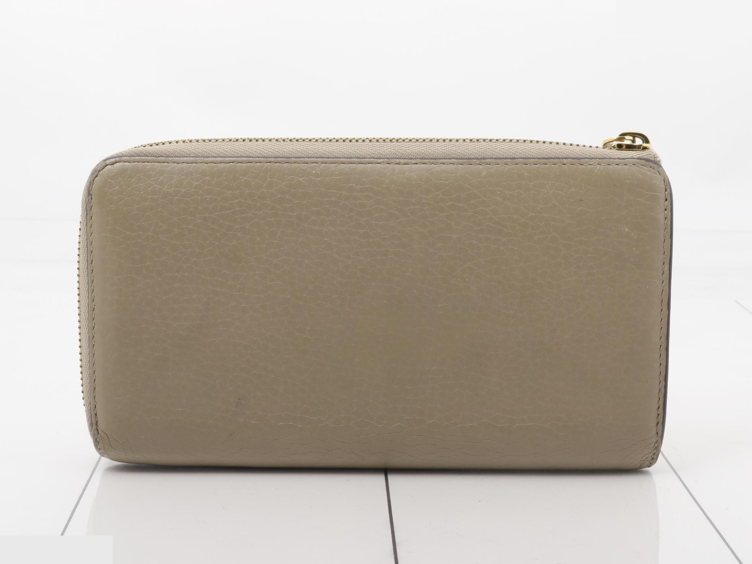Taurillon leather, Galet, Portefeuille Comet M63104, RFID — view 2