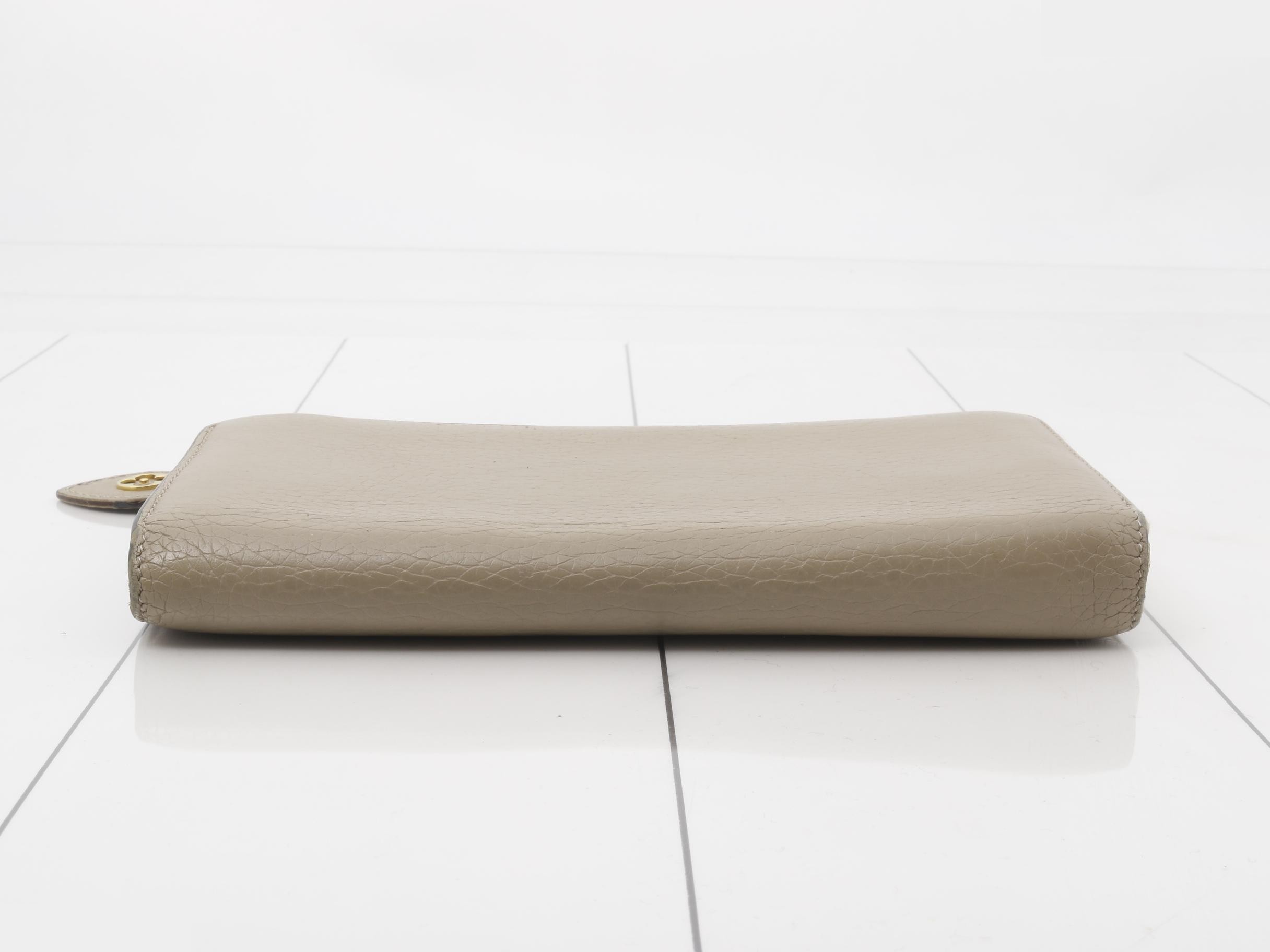 Taurillon leather, Galet, Portefeuille Comet M63104, RFID — view 3