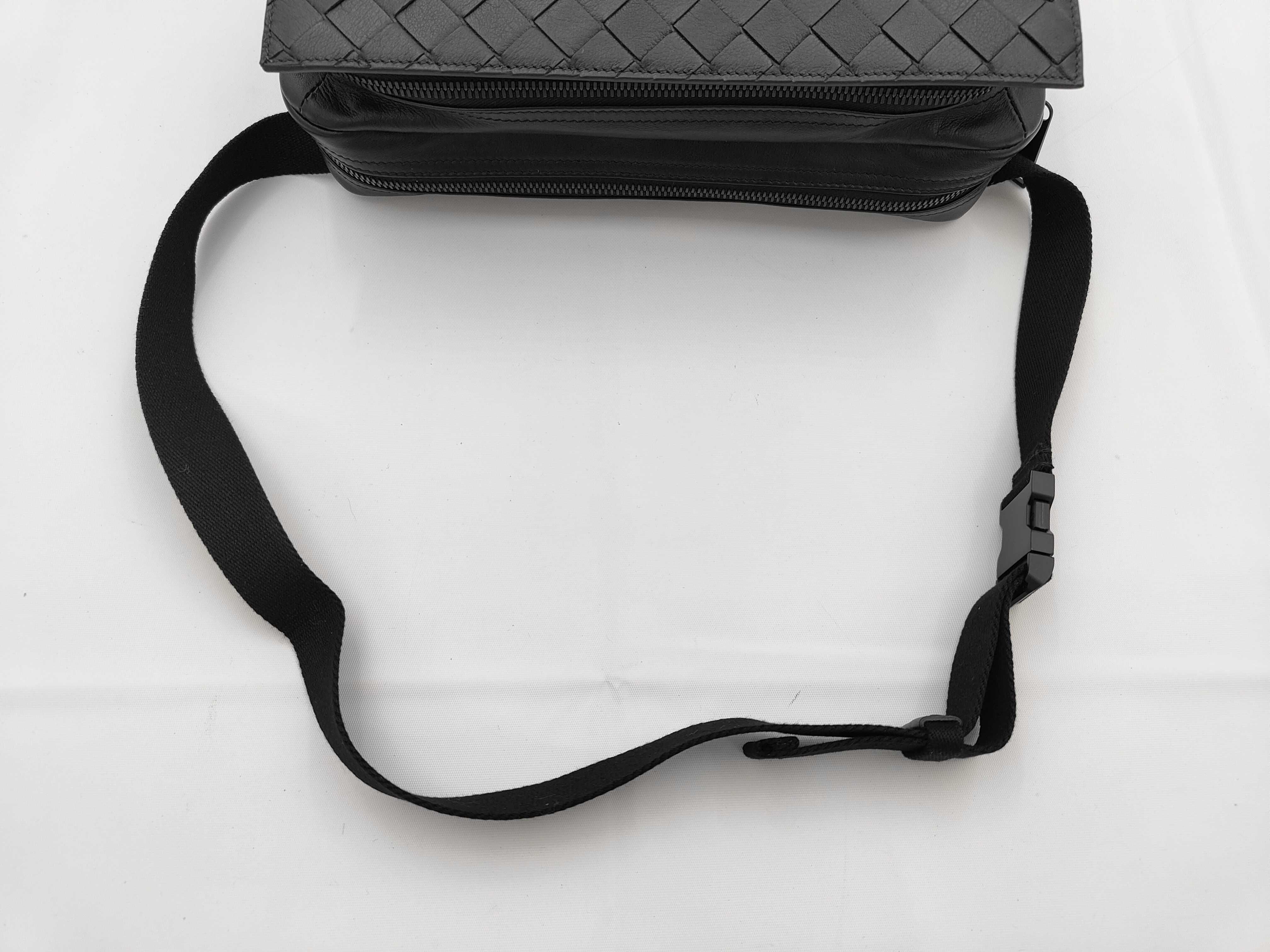Intrecciato Waist Bag, Black Leather Bag — view 3
