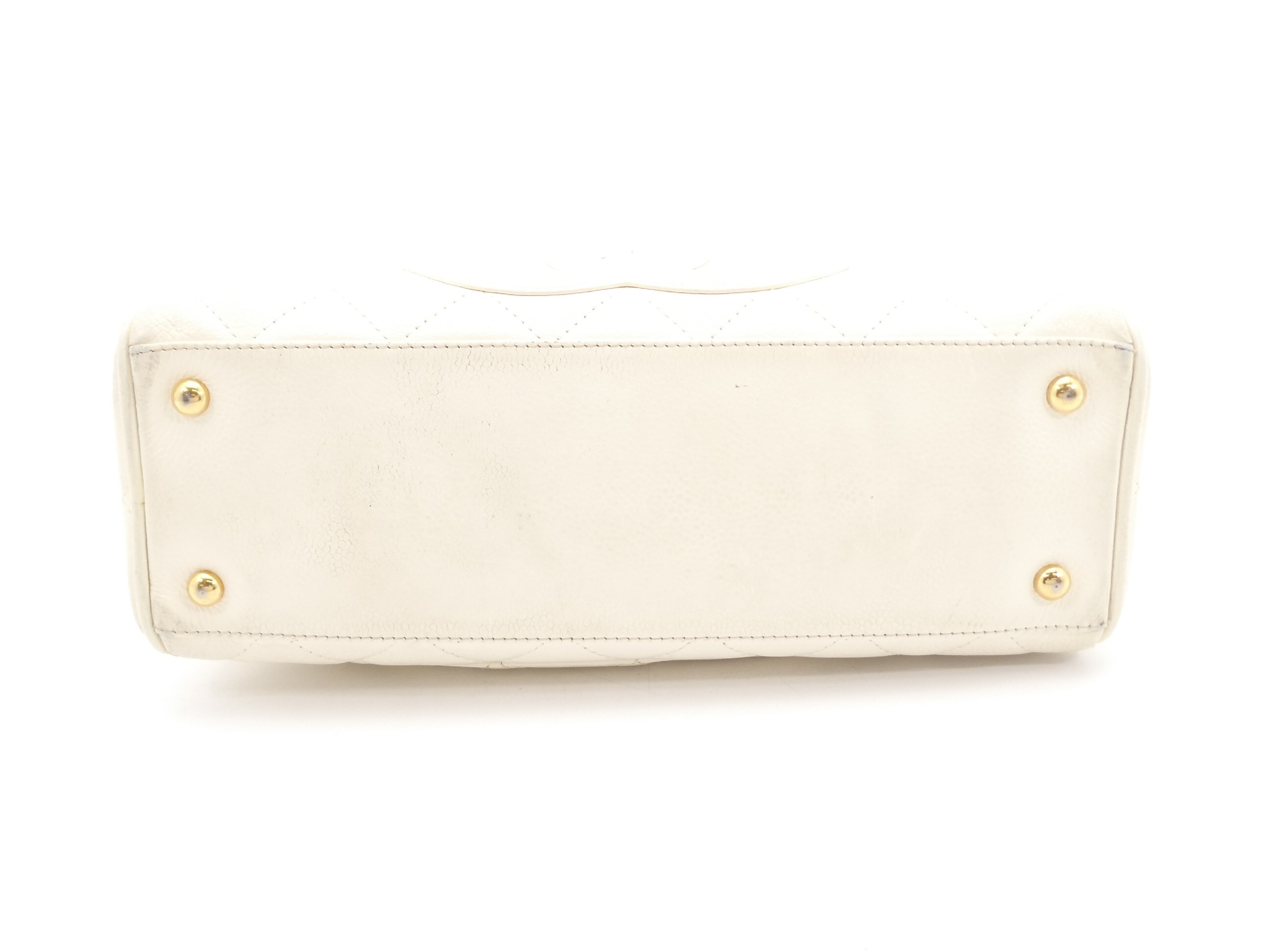 Matelassé Coco Mark Caviar Skin Handbag — view 5