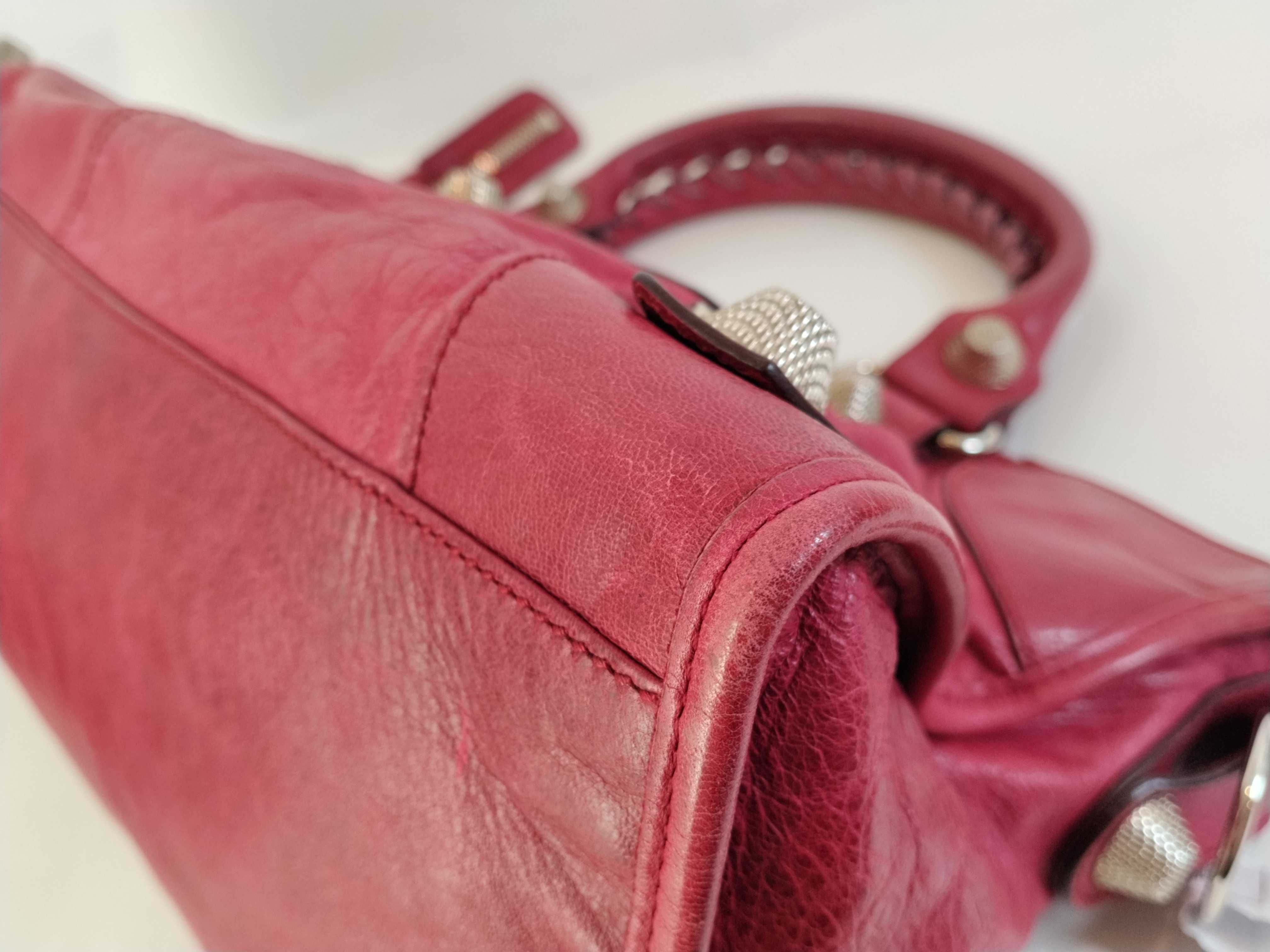 The Giant City ID - Giant Part Time Leather 2-Way Handbag Red 173082 Handbag — view 7