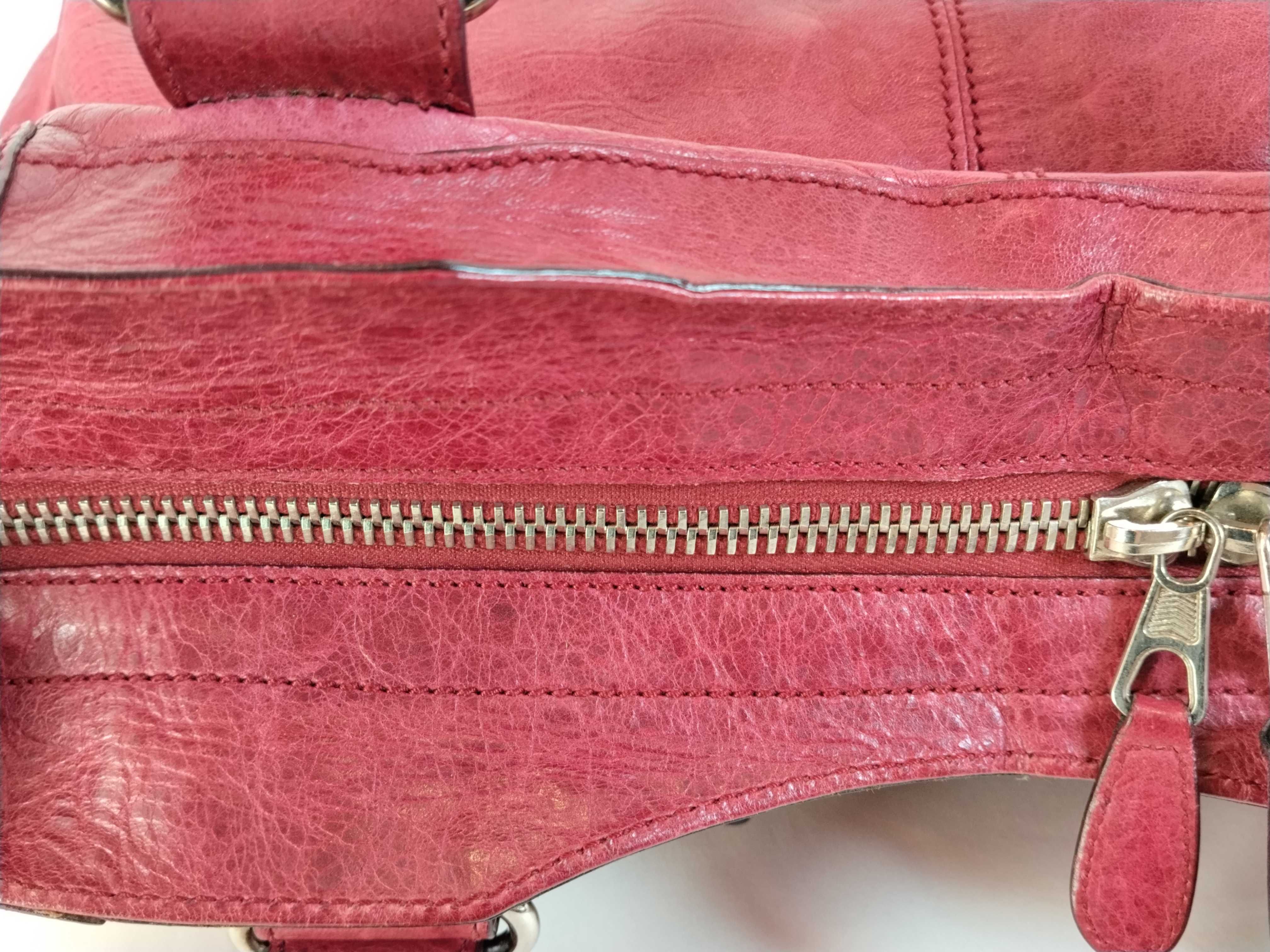 The Giant City ID - Giant Part Time Leather 2-Way Handbag Red 173082 Handbag — view 9
