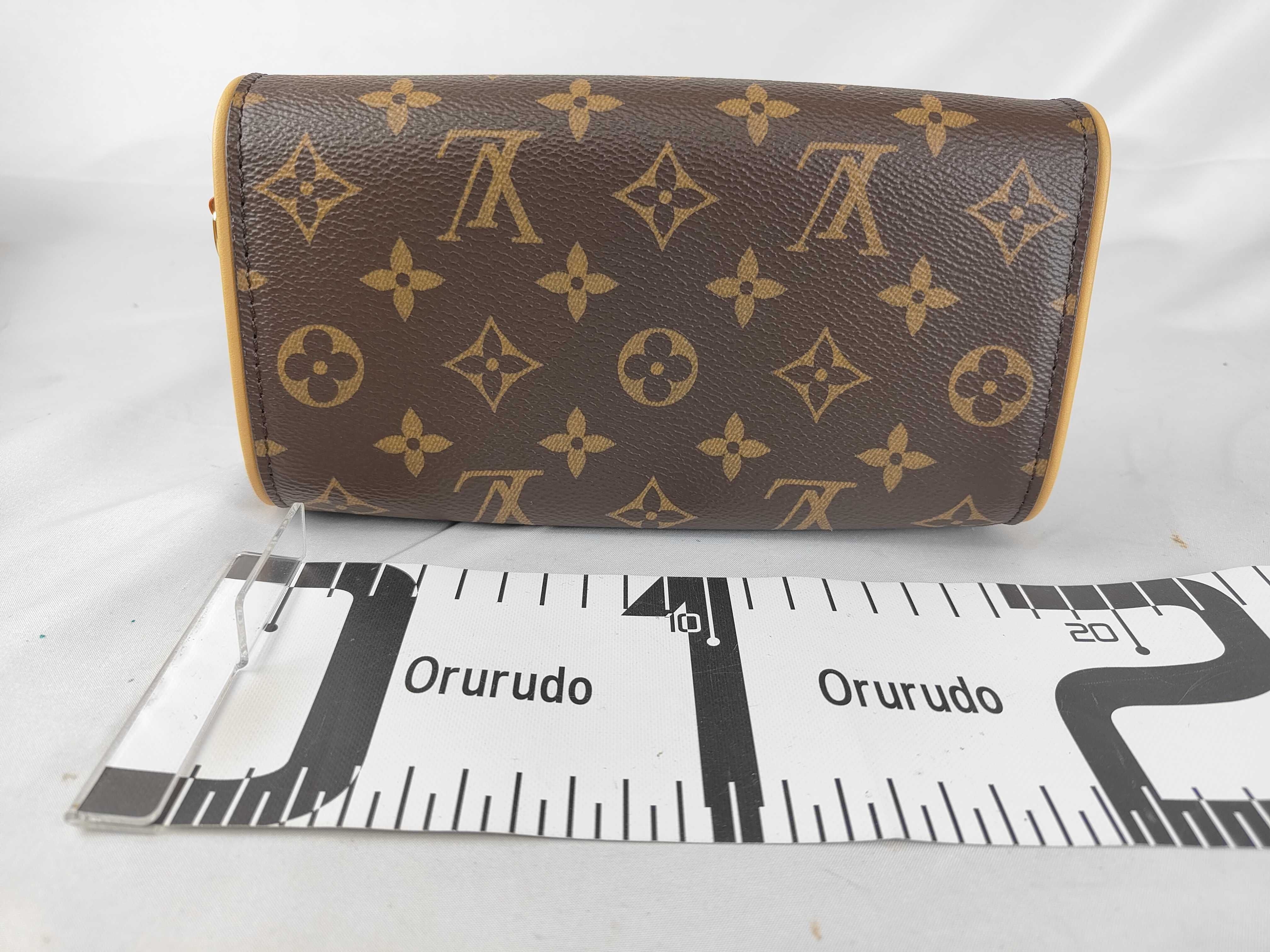 Monogram Louis Vuitton Pochette Camille M13566 RFID Shoulder Bag — view 2