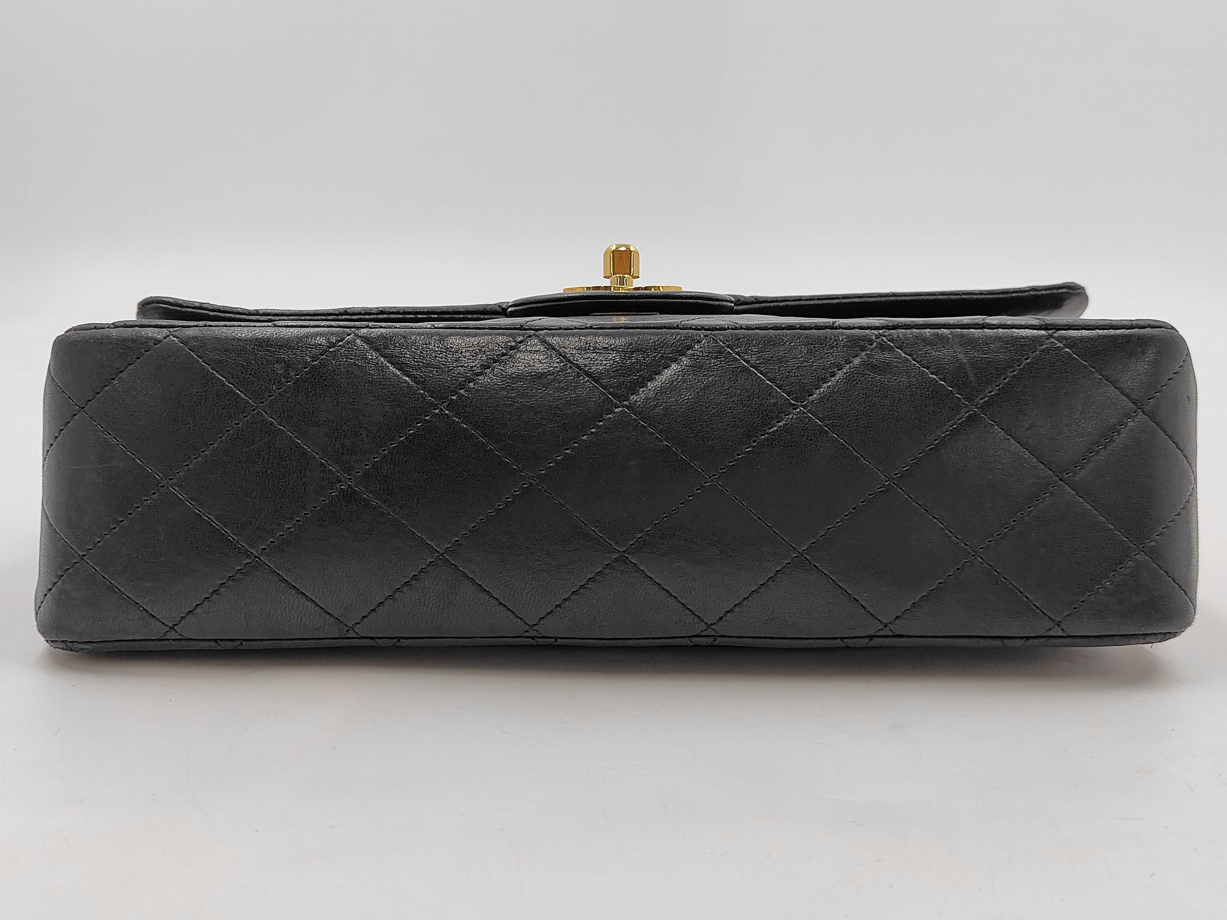 Matelassé Double Flap Black 25cm Shoulder Bag — view 3