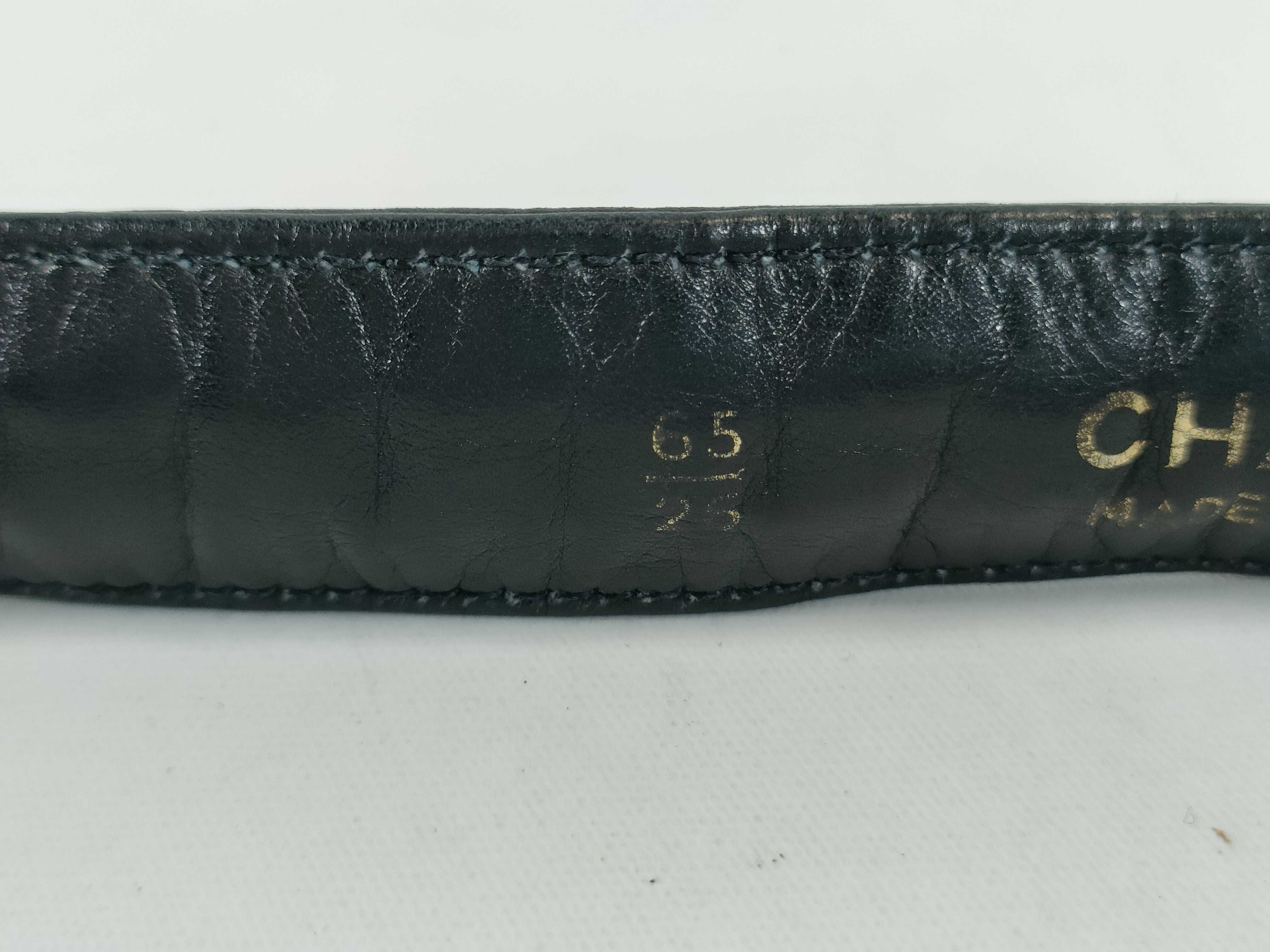 Chain Leather Belt in Black and Gold Color — view 5