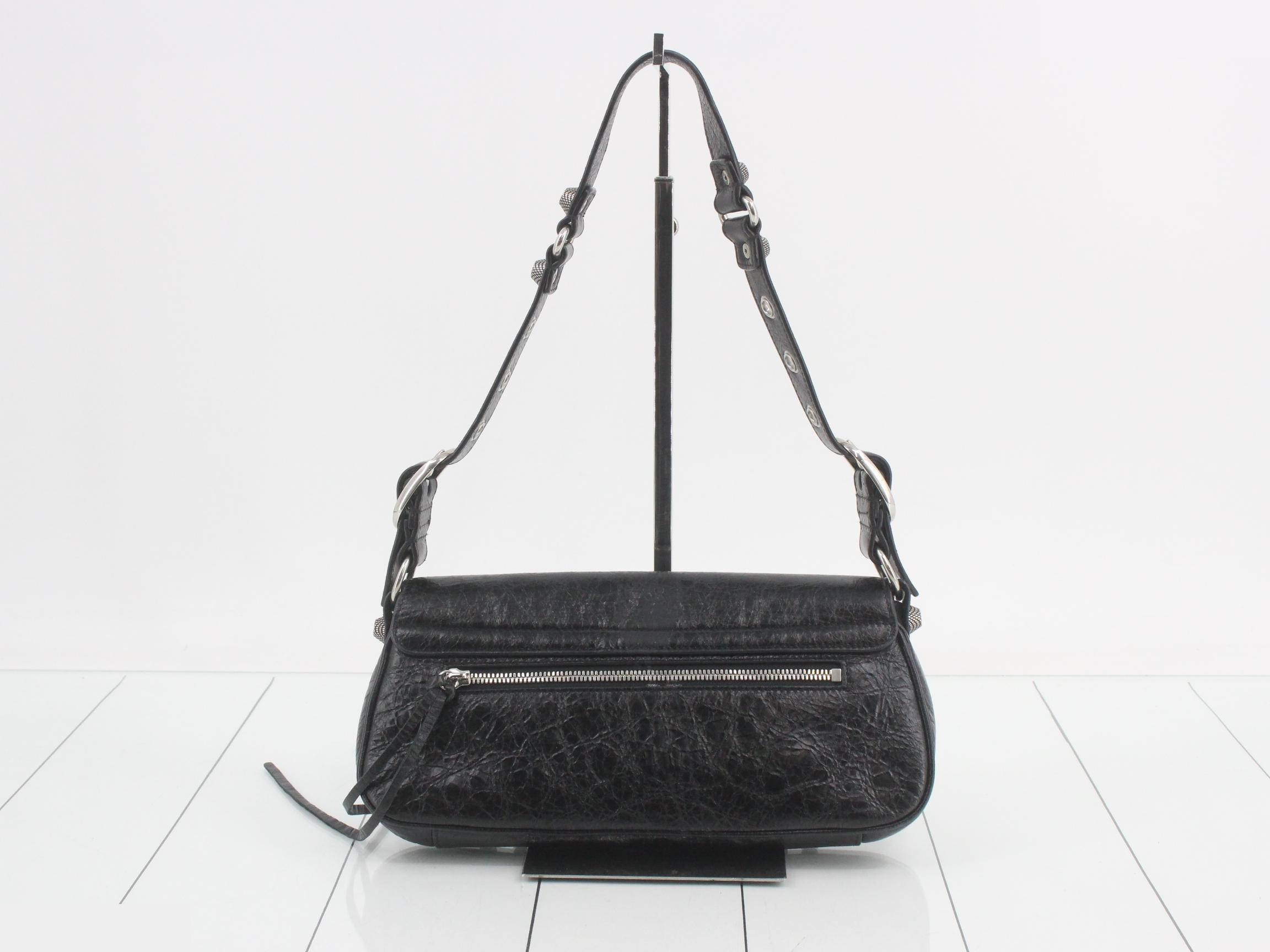 Leather one-shoulder bag — view 2