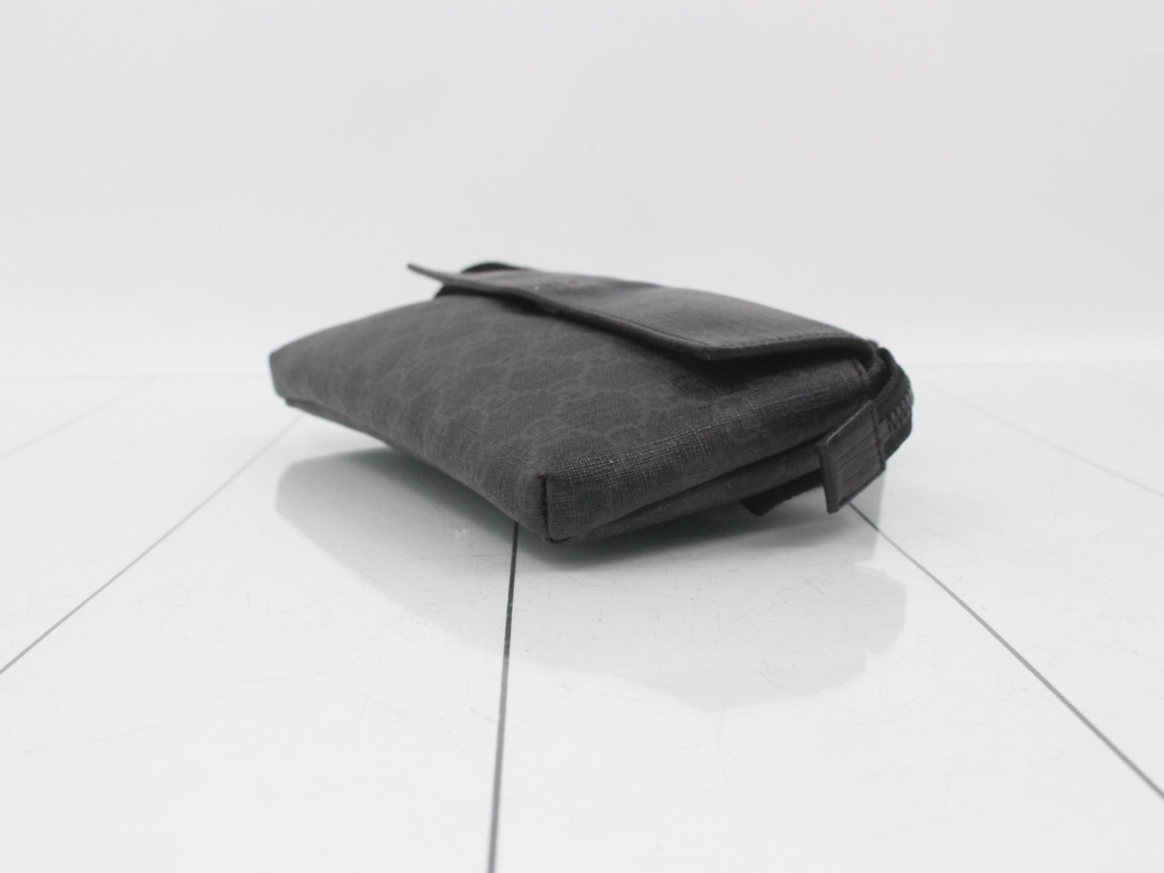 Body bag — view 6