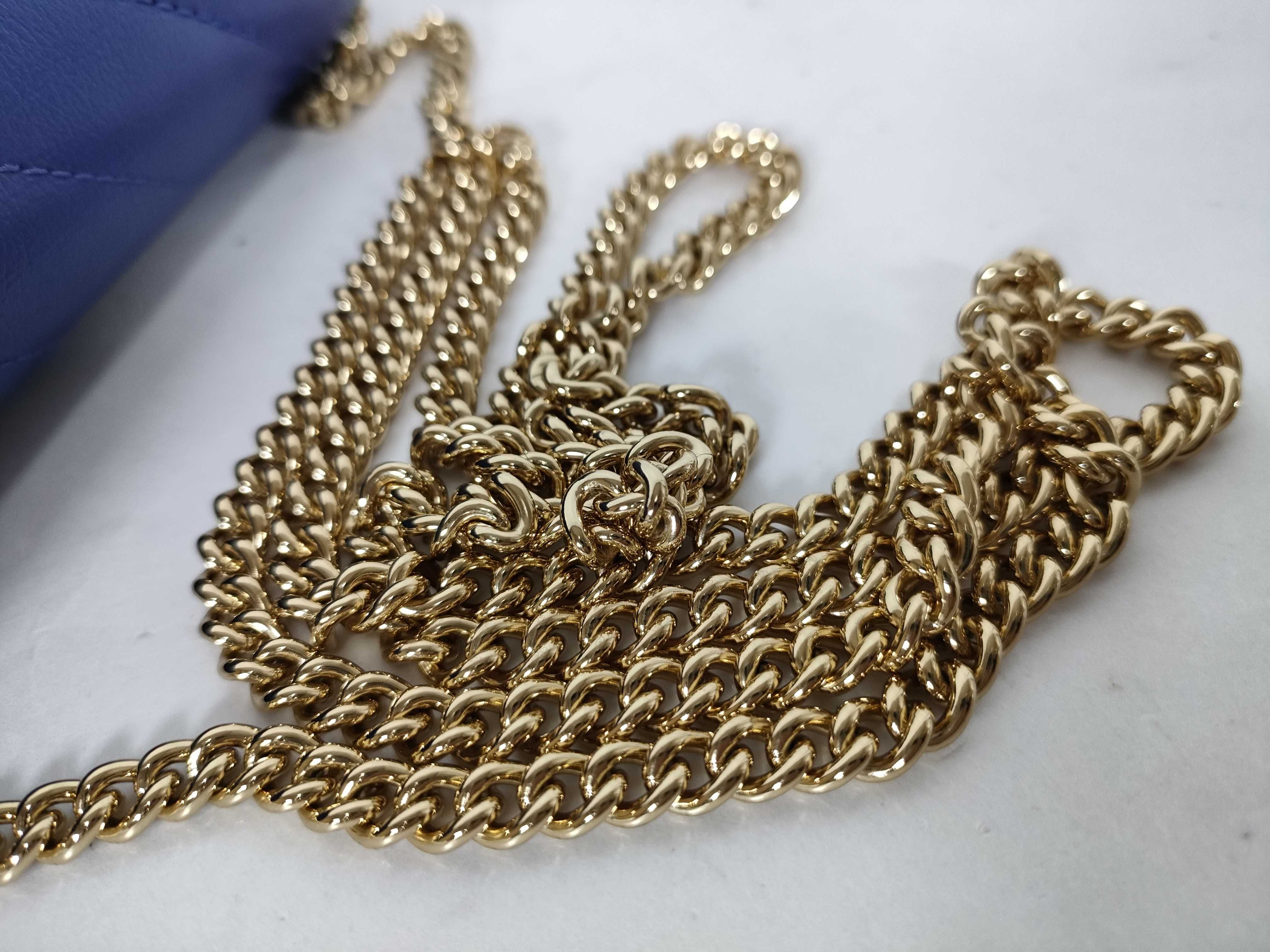 GG Marmont Chain Shoulder Bag — view 4