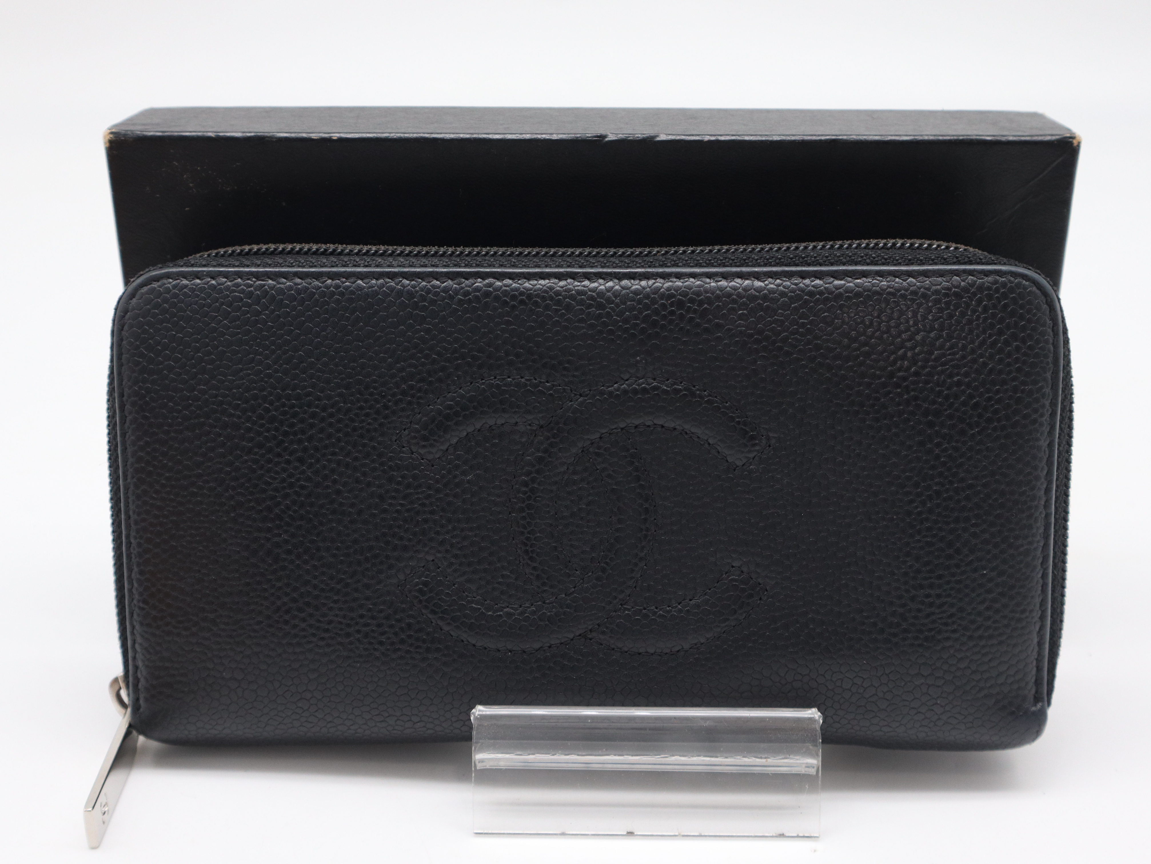 Caviar Skin Bi-fold Wallet, Black, with Seal, 22047527, with Box