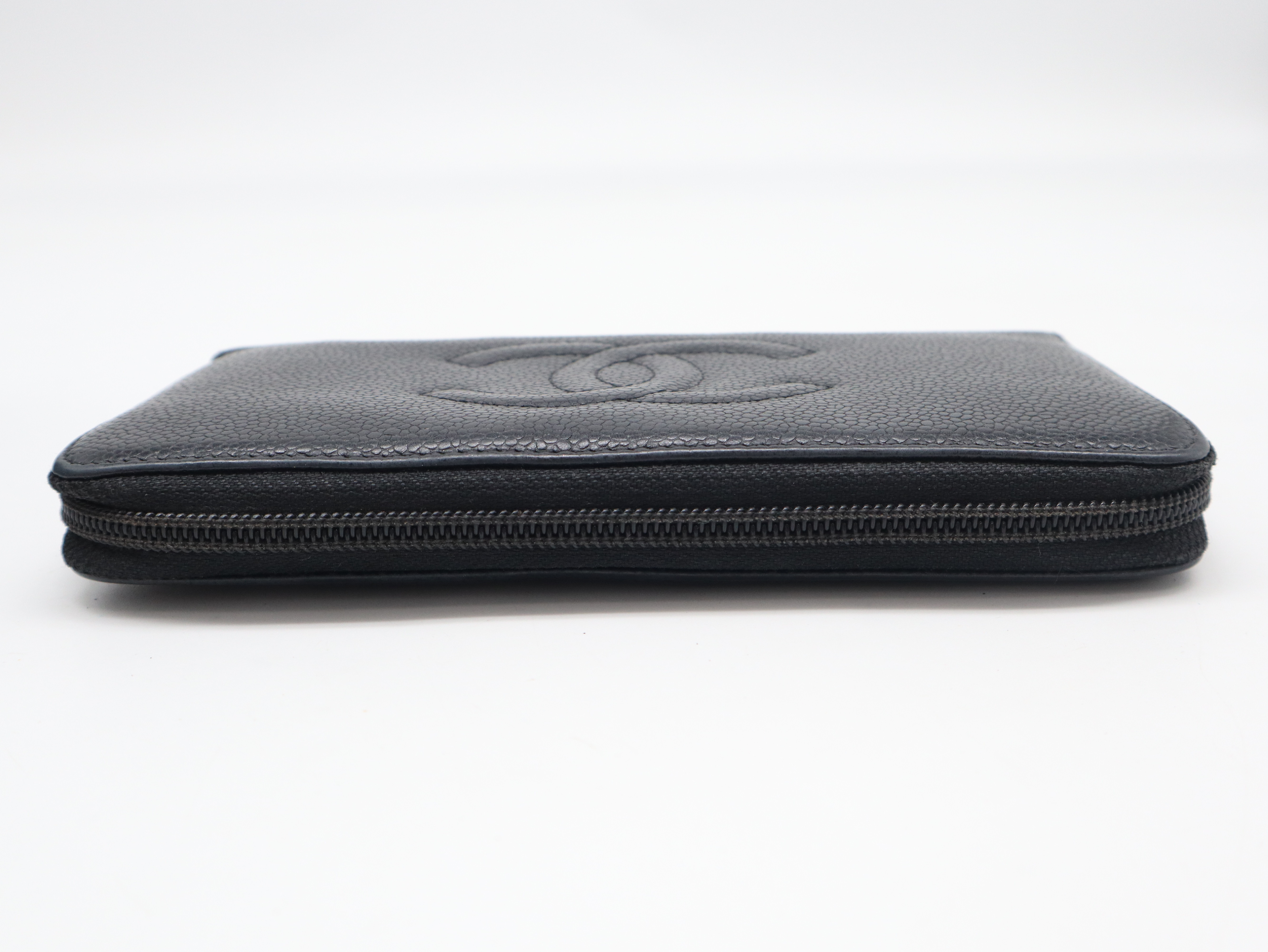Caviar Skin Bi-fold Wallet, Black, with Seal, 22047527, with Box — view 3
