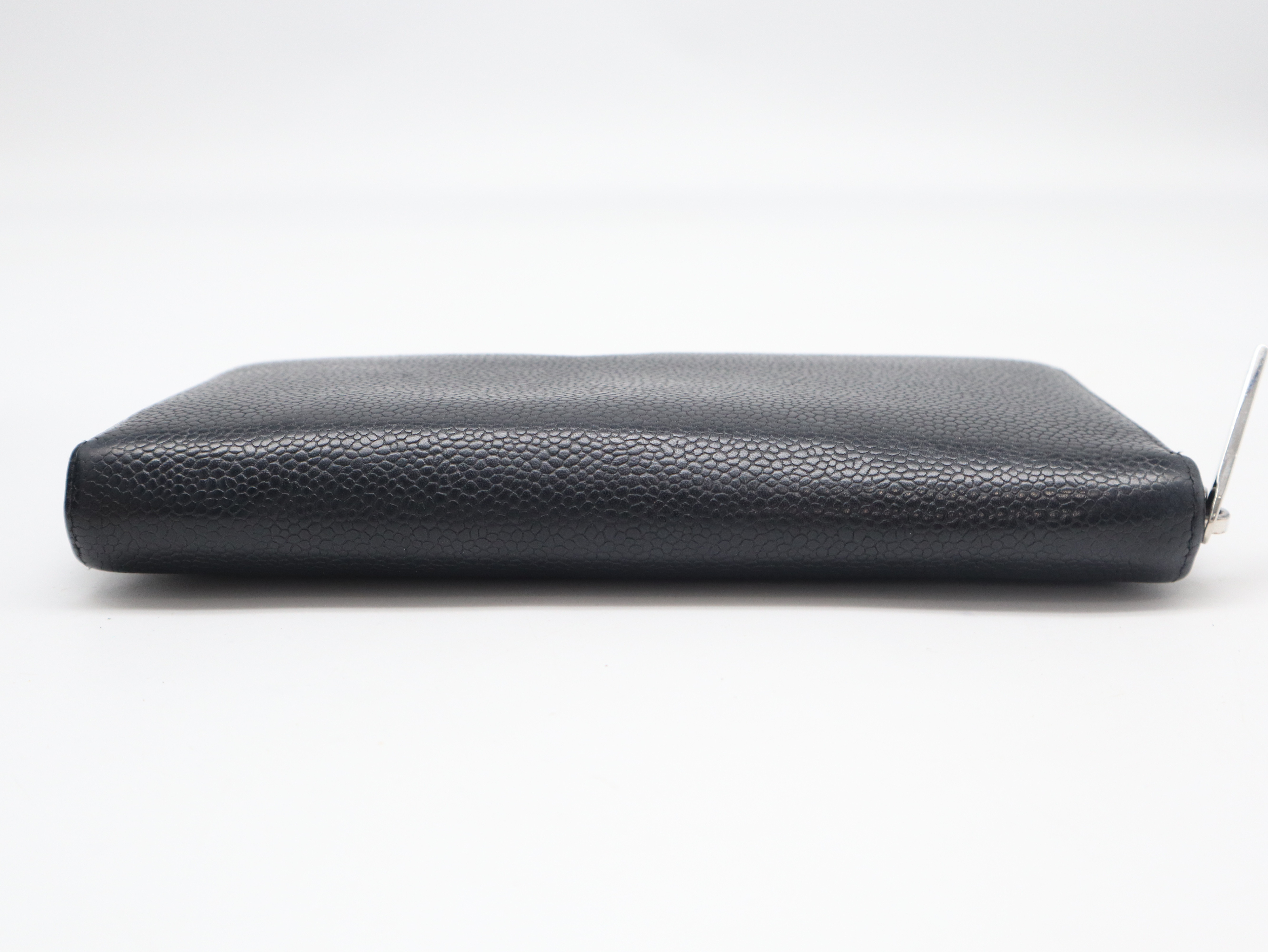 Caviar Skin Bi-fold Wallet, Black, with Seal, 22047527, with Box — view 4