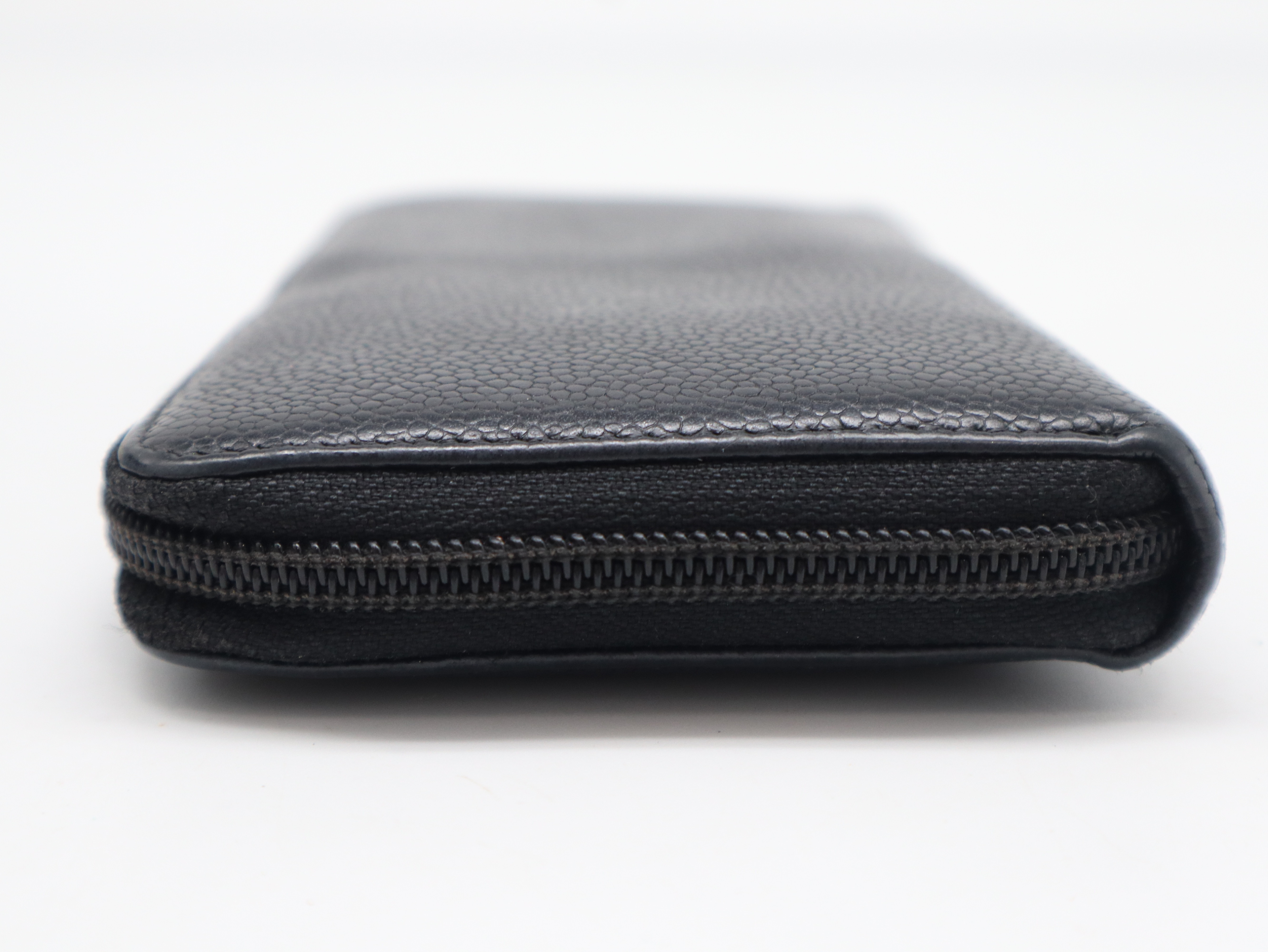 Caviar Skin Bi-fold Wallet, Black, with Seal, 22047527, with Box — view 5