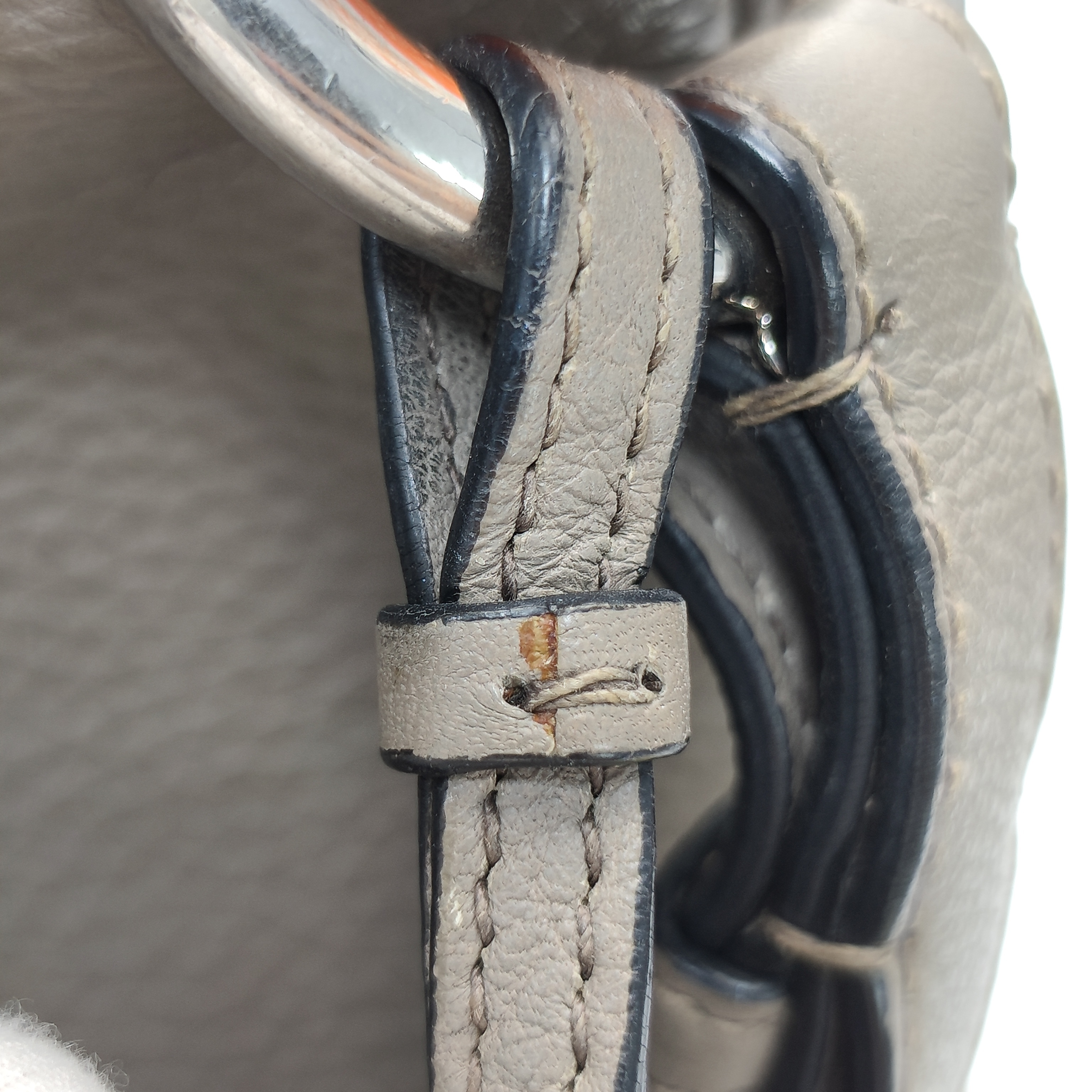 【*Shipped from: China*】PRADA Leather Handbag — view 12