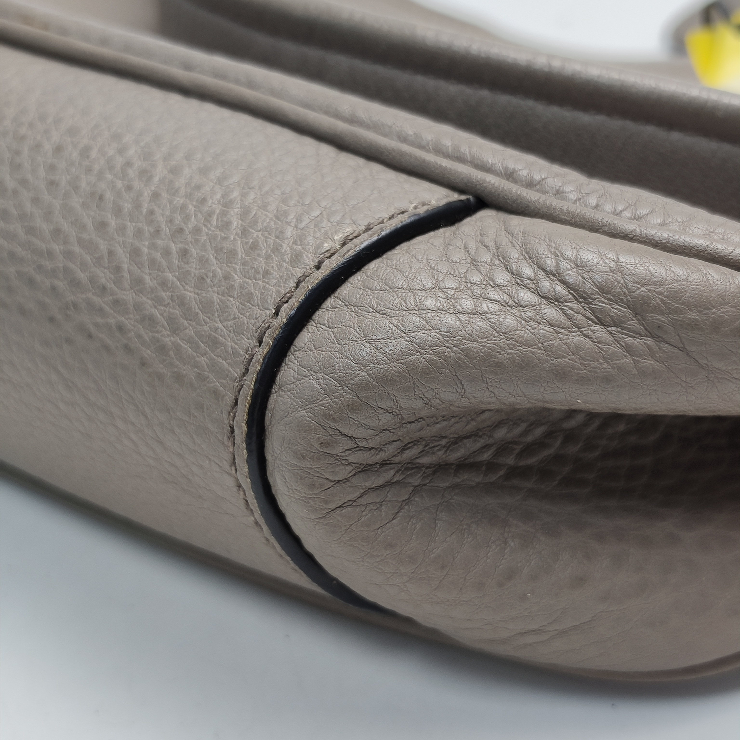 【*Shipped from: China*】PRADA Leather Handbag — view 4