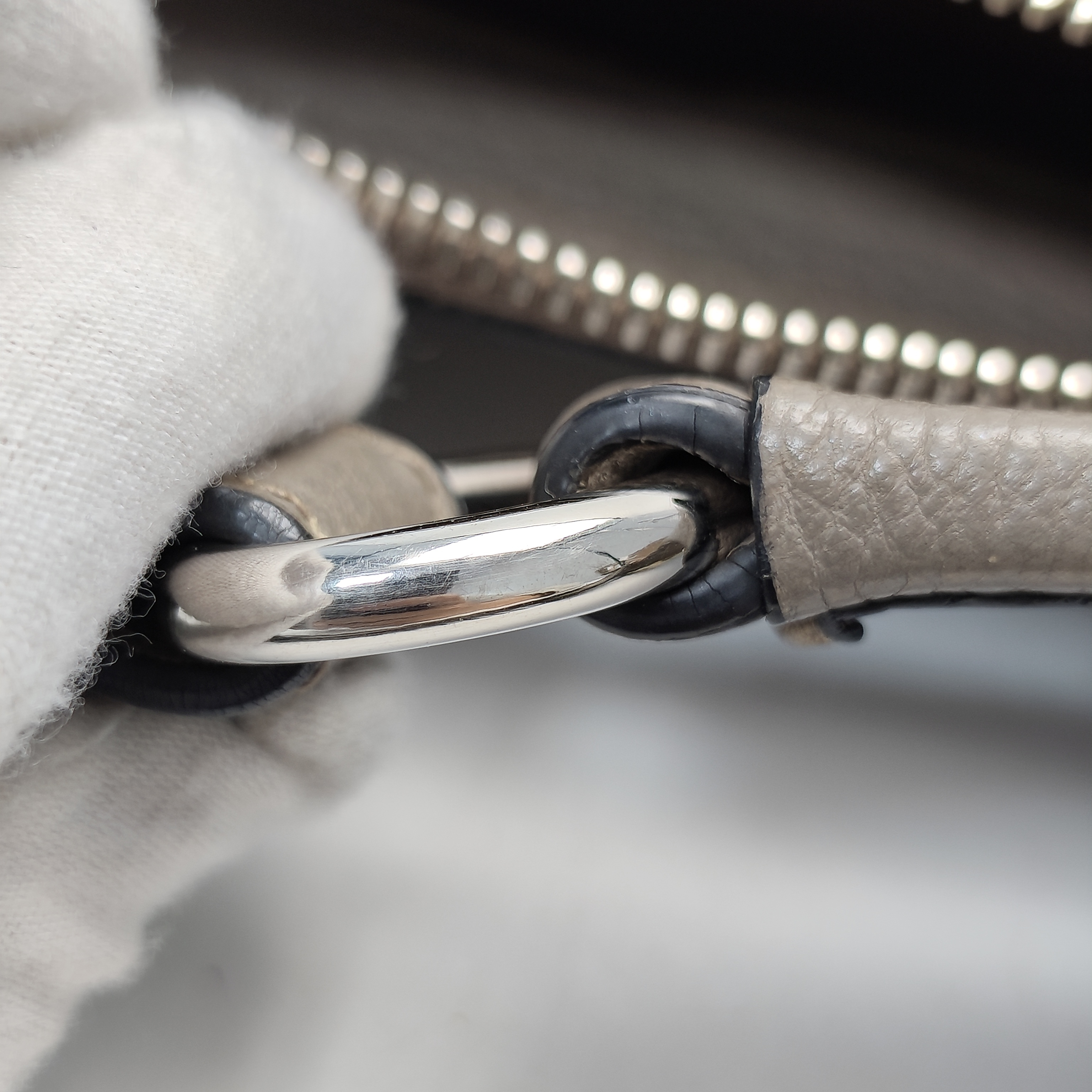 【*Shipped from: China*】PRADA Leather Handbag — view 7