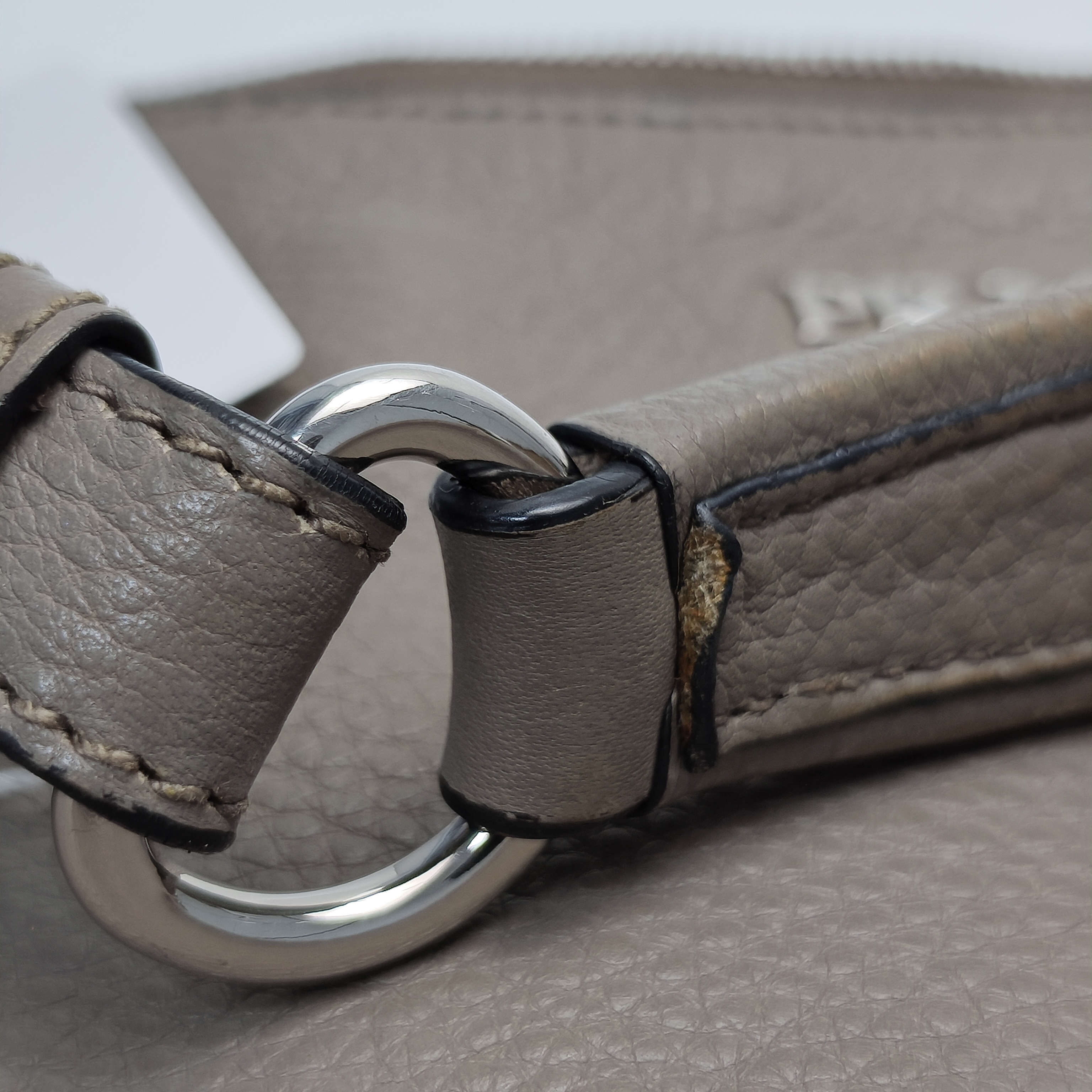 【*Shipped from: China*】PRADA Leather Handbag — view 9