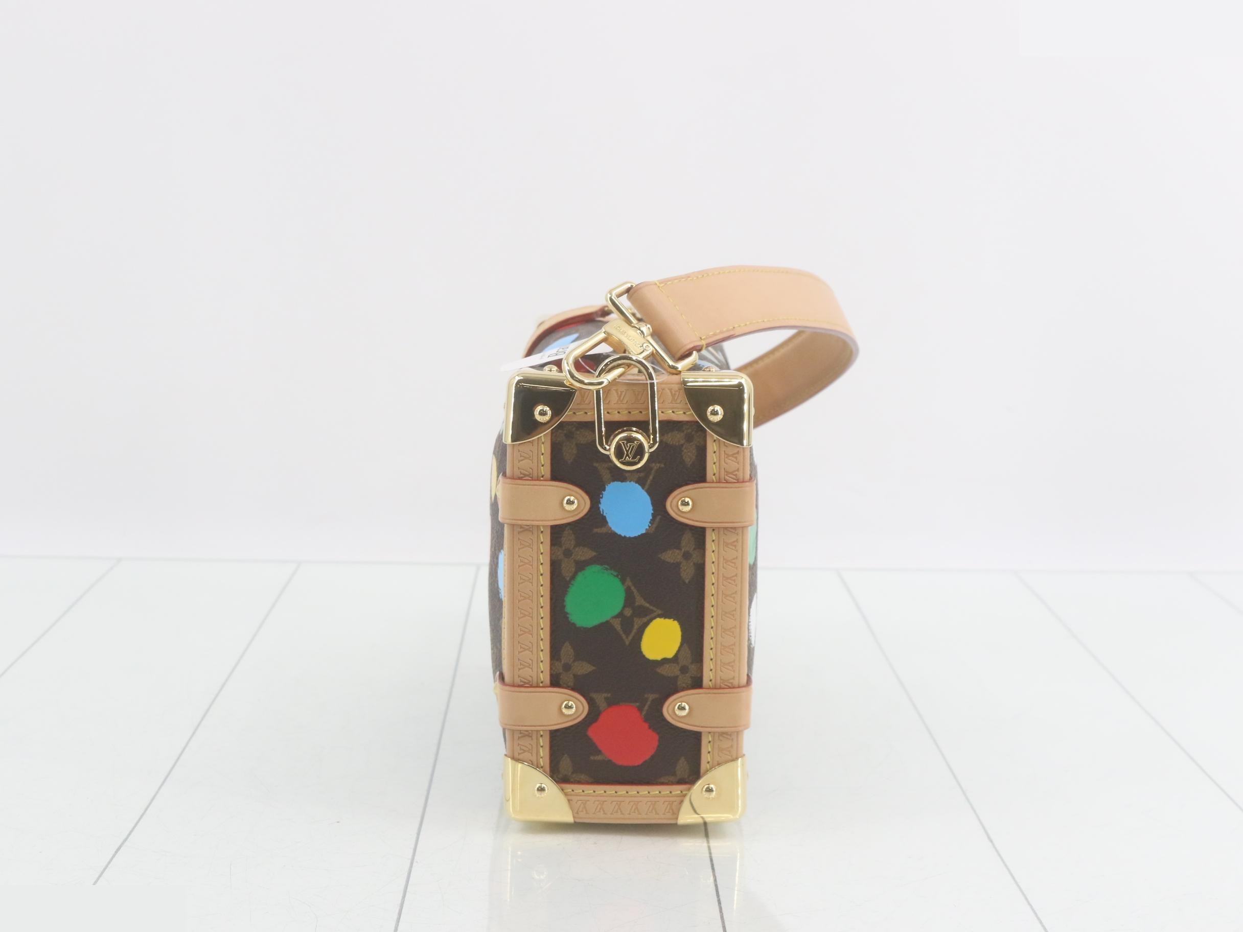 LV x YK Side Trunk 2-Way Handbag — view 3