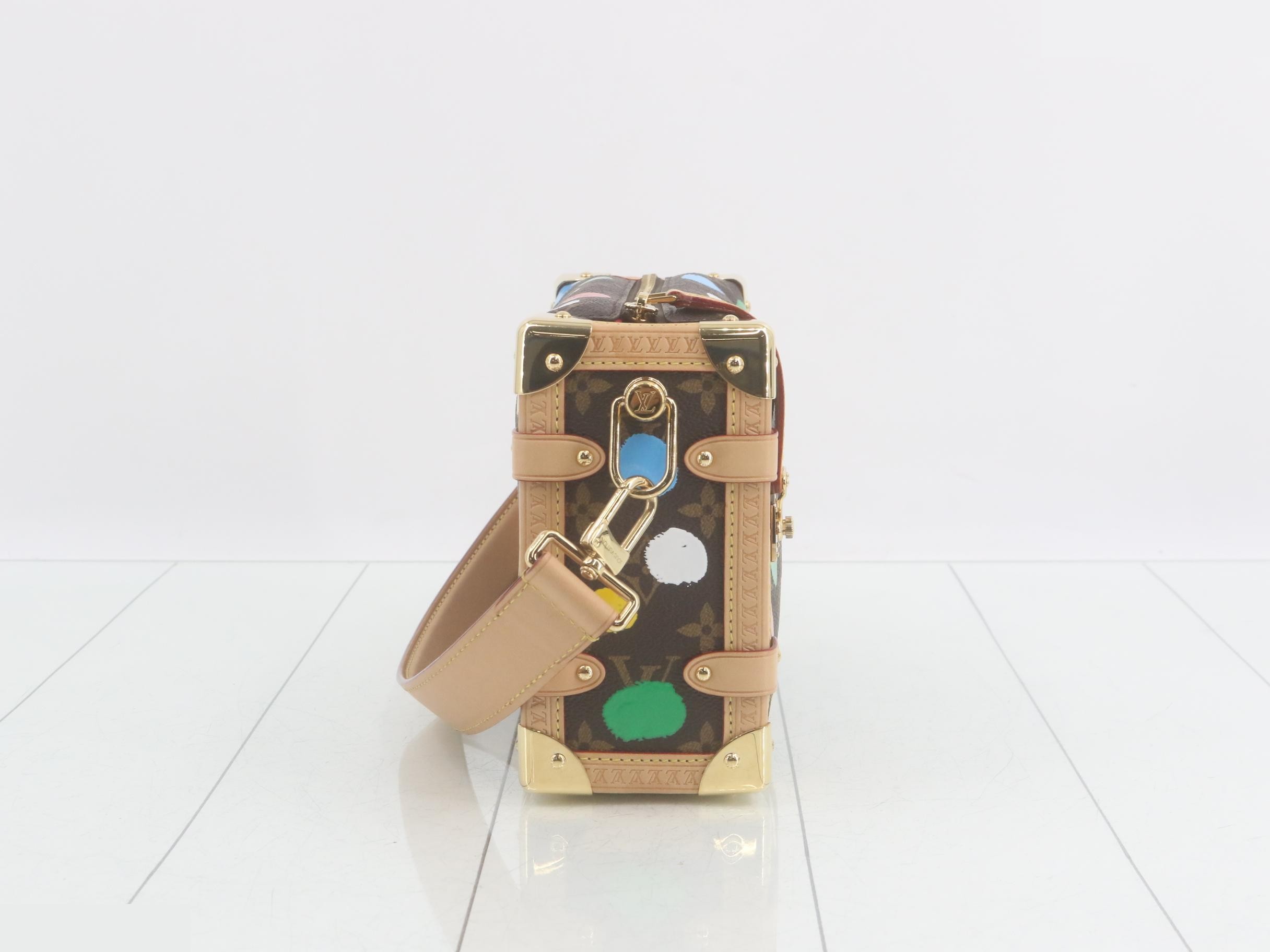 LV x YK Side Trunk 2-Way Handbag — view 4