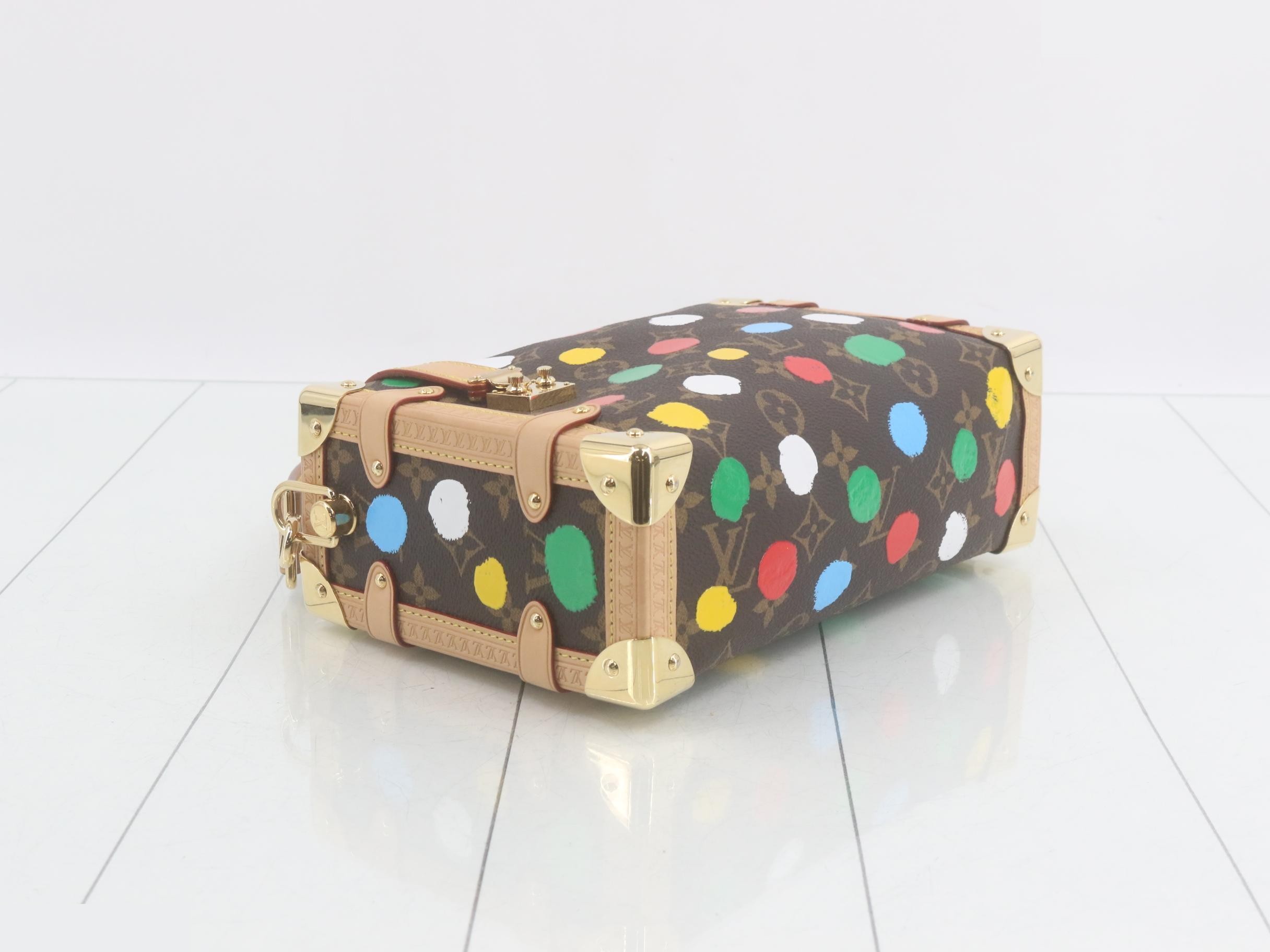 LV x YK Side Trunk 2-Way Handbag — view 5