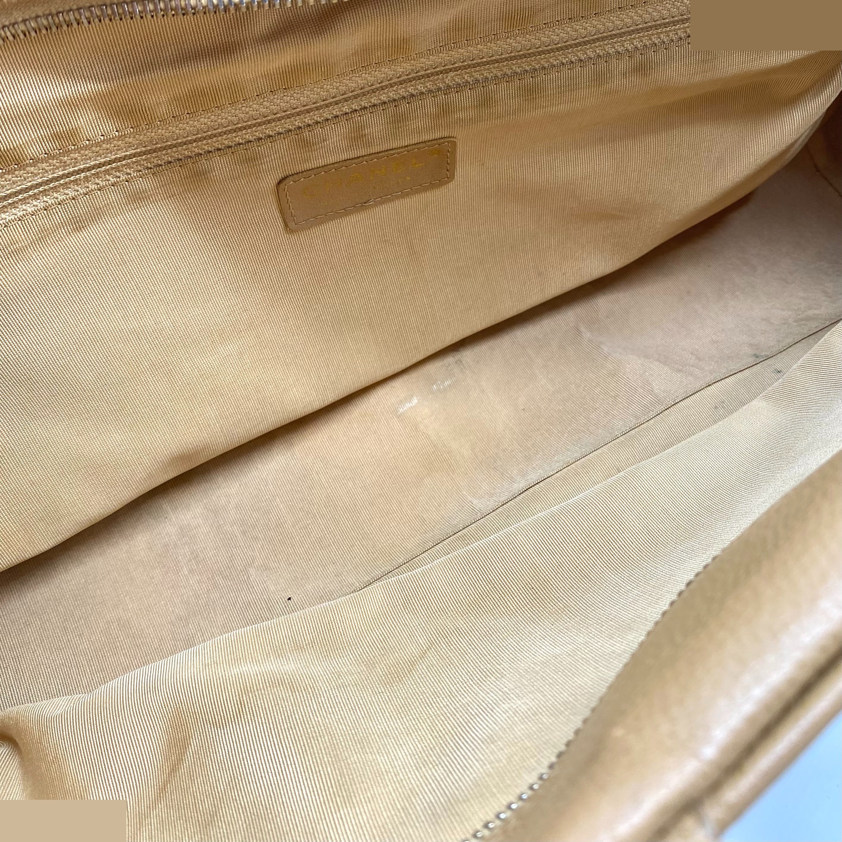 Matelassé Coco Mark Caviar Skin Handbag — view 6