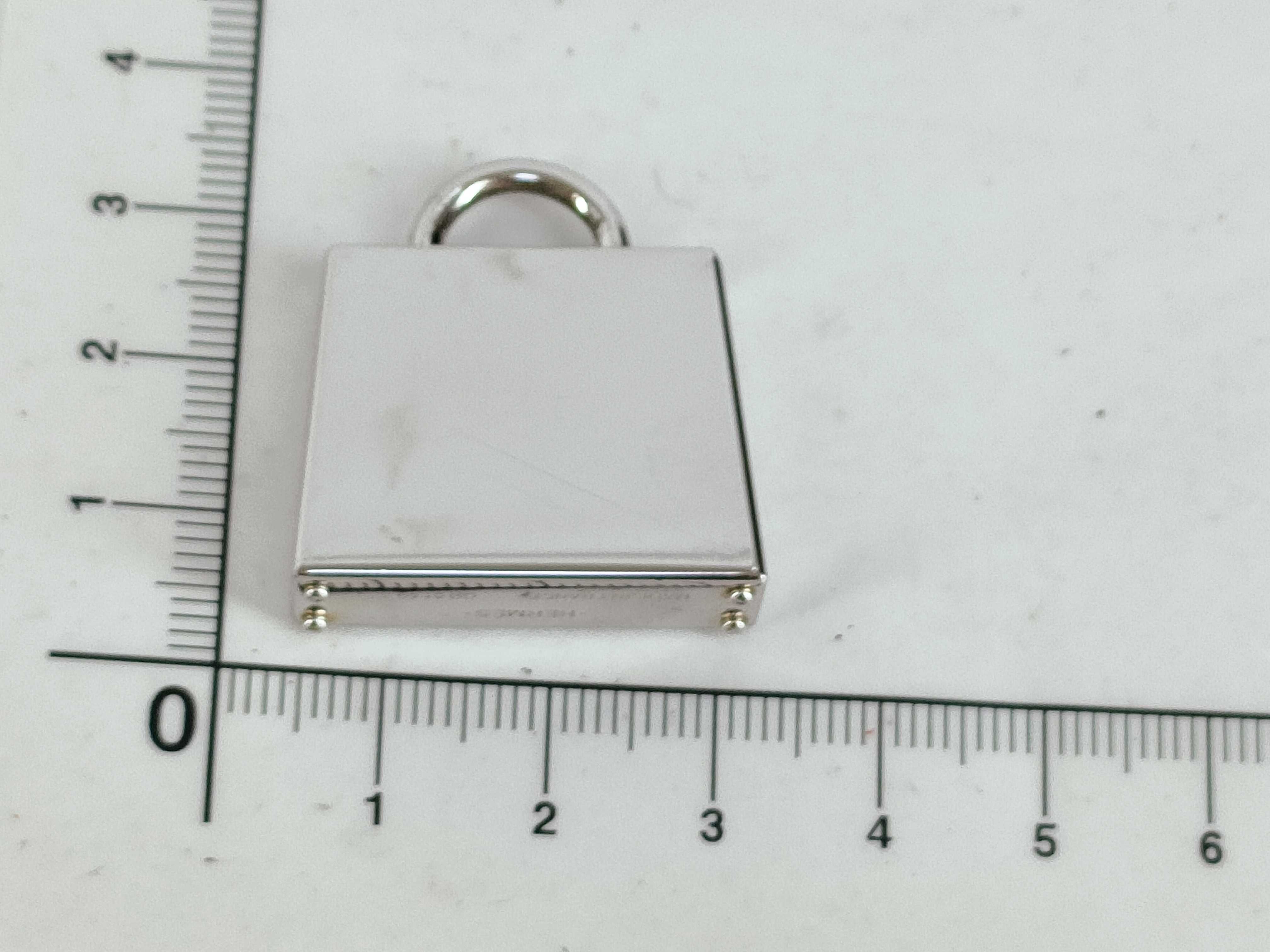 charm, red/silver charm — view 2