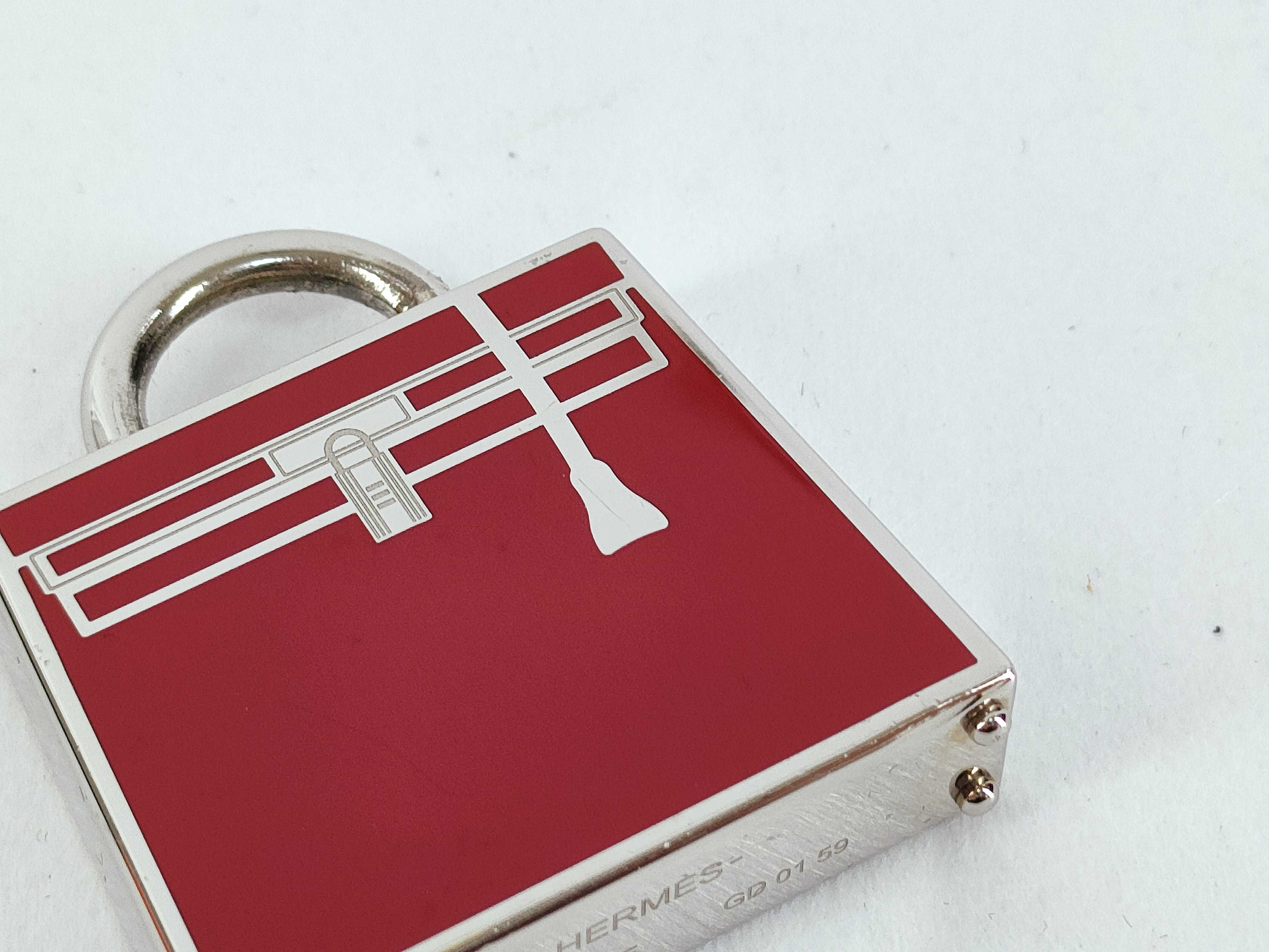charm, red/silver charm — view 6