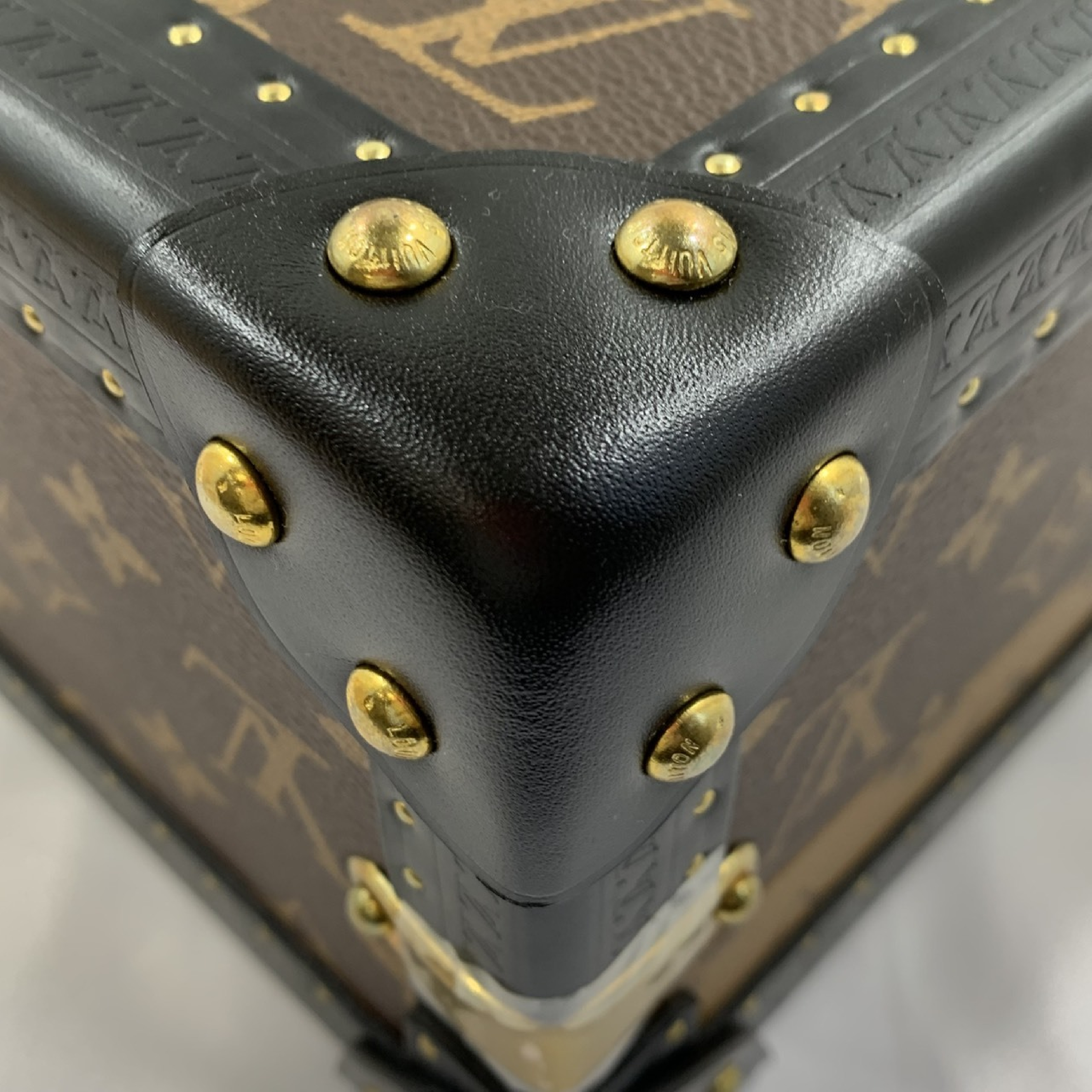 Monogram Reverse Coffret Trésor 24 M20094 Logo Included Other Accessories — view 10