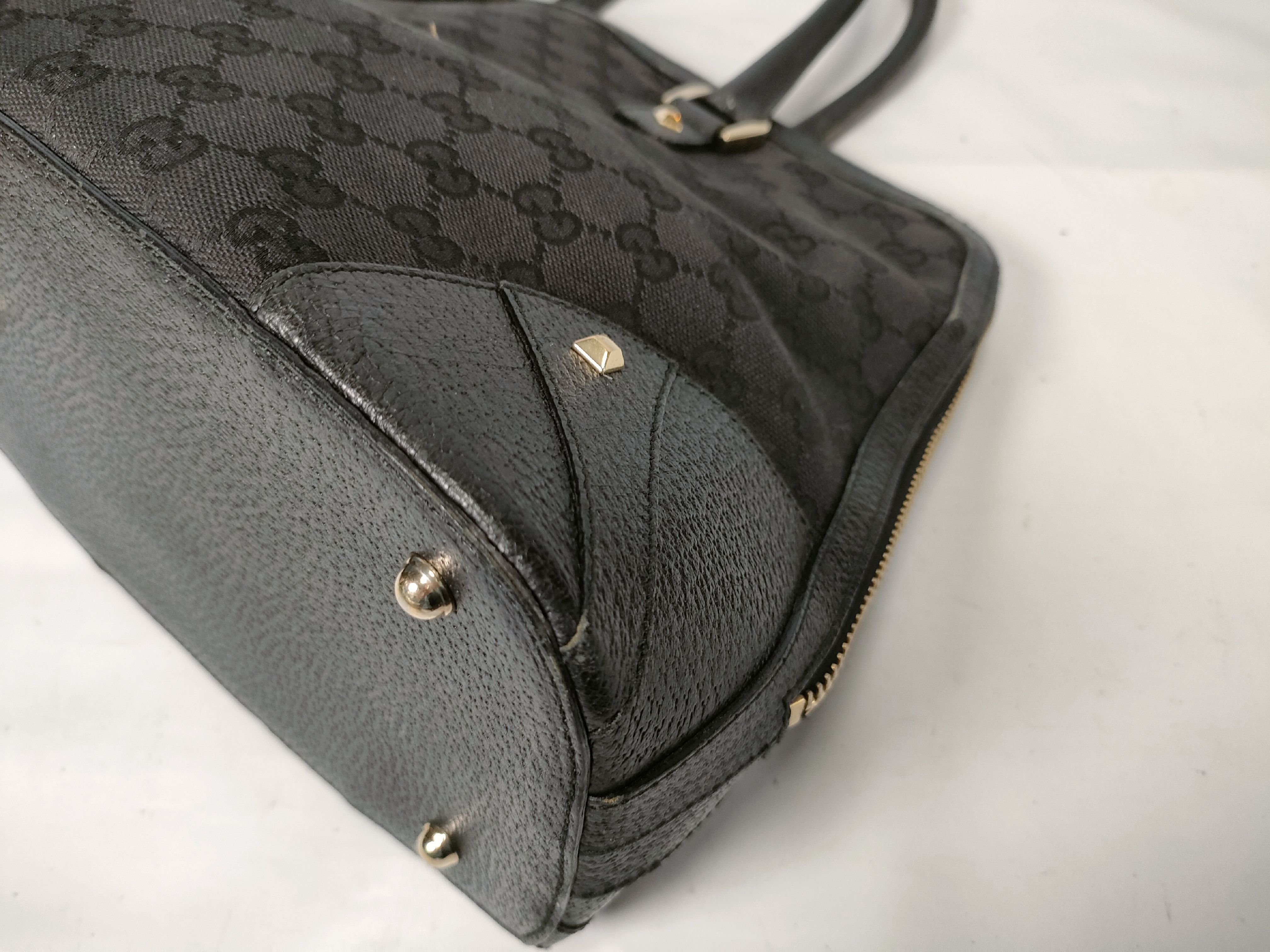 GG Canvas Handbag 131024 Black Handbag — view 6