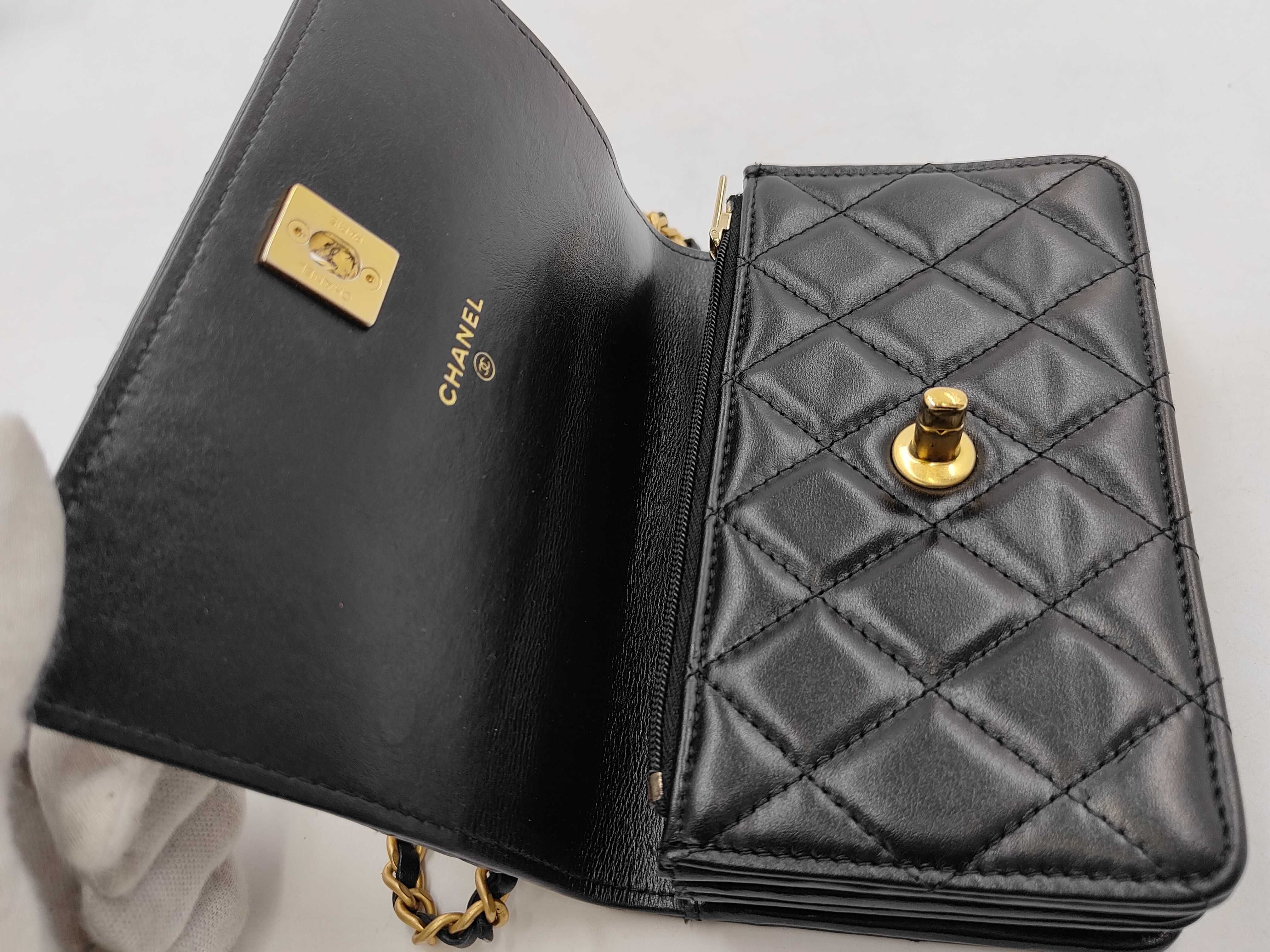 Matelassé Top Handle Flap Bag Handbag — view 11