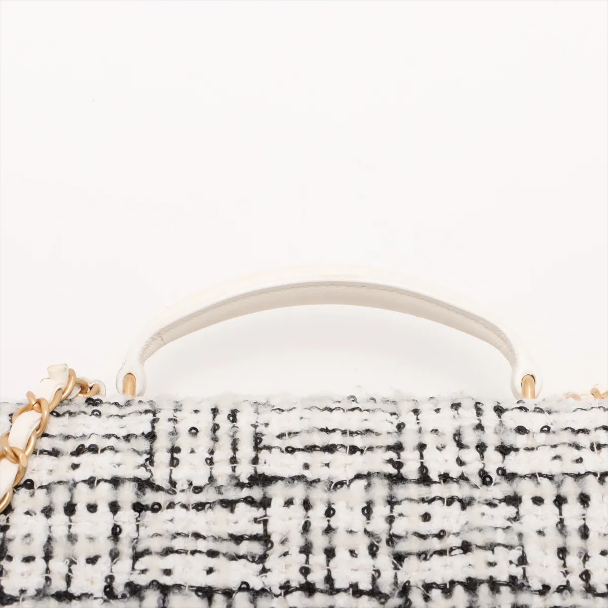 Cocomark Tweed x Sequins 2WAY Shoulder Bag White x Black Gold Hardware XH6GHT8A Random Plate — view 6
