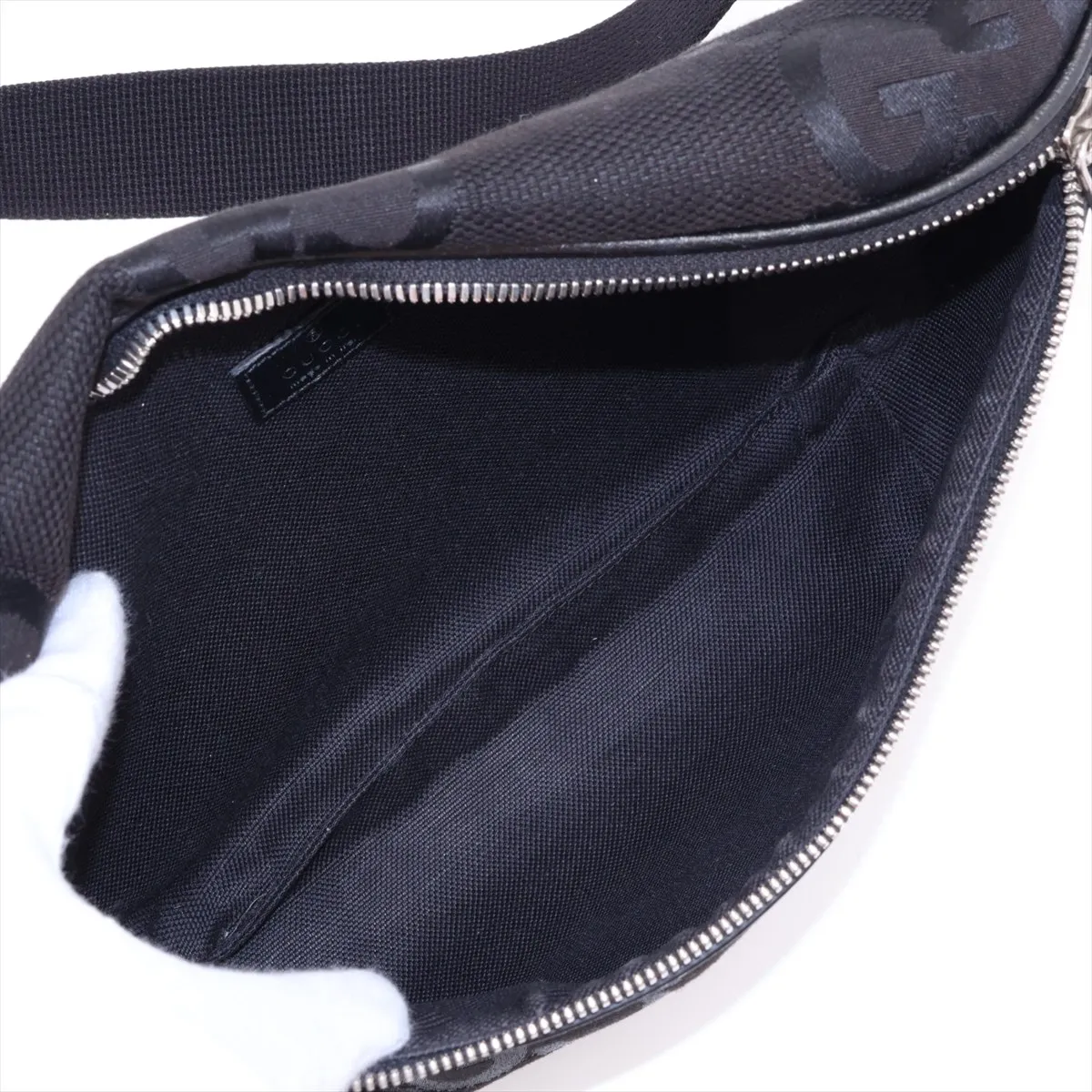 Jumbo GG Canvas x Leather Body Bag, Black, 696031 — view 6