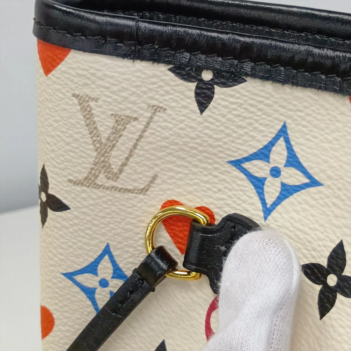 GameOn Neverfull MM M57462 CA3280 White x Black — view 15
