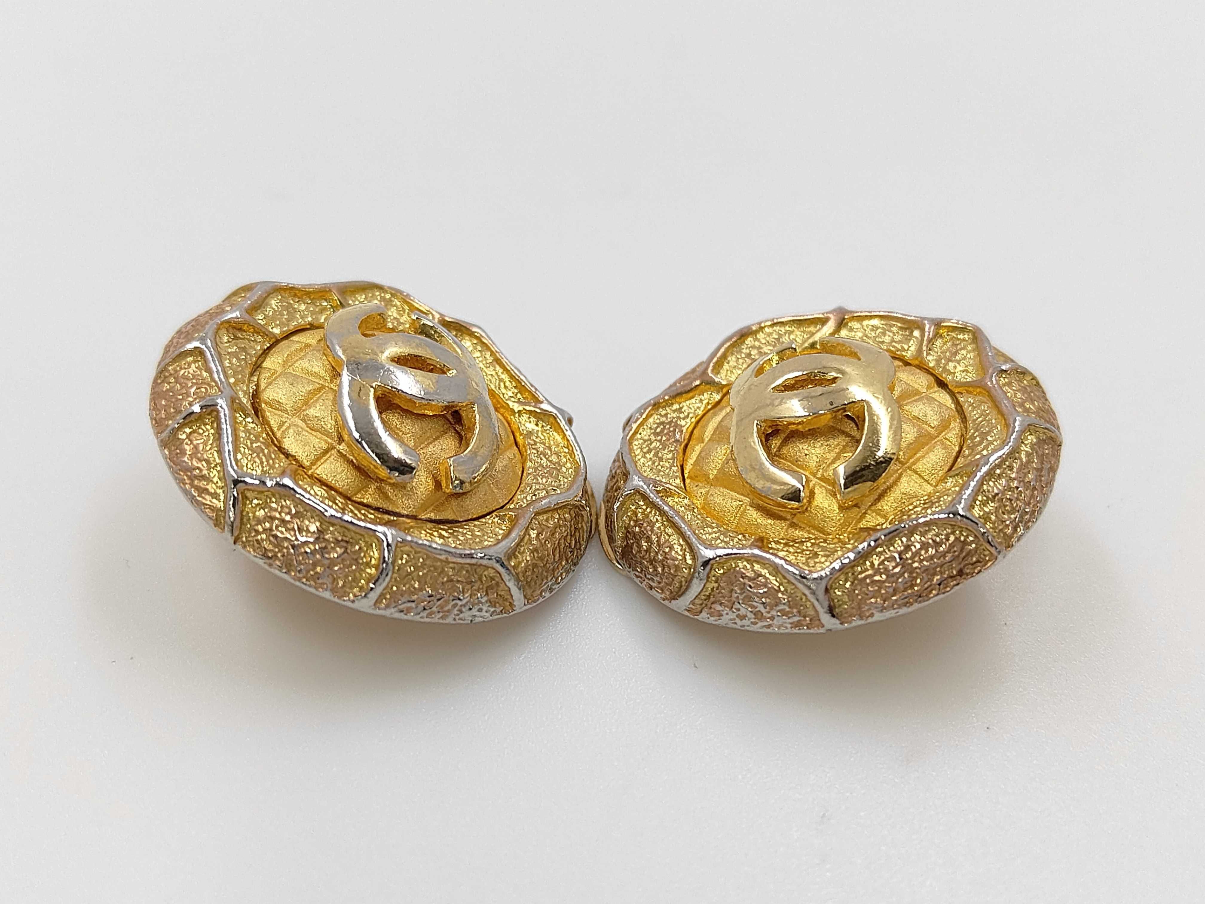Coco Mark Round Earrings Vintage Gold Earrings — view 3