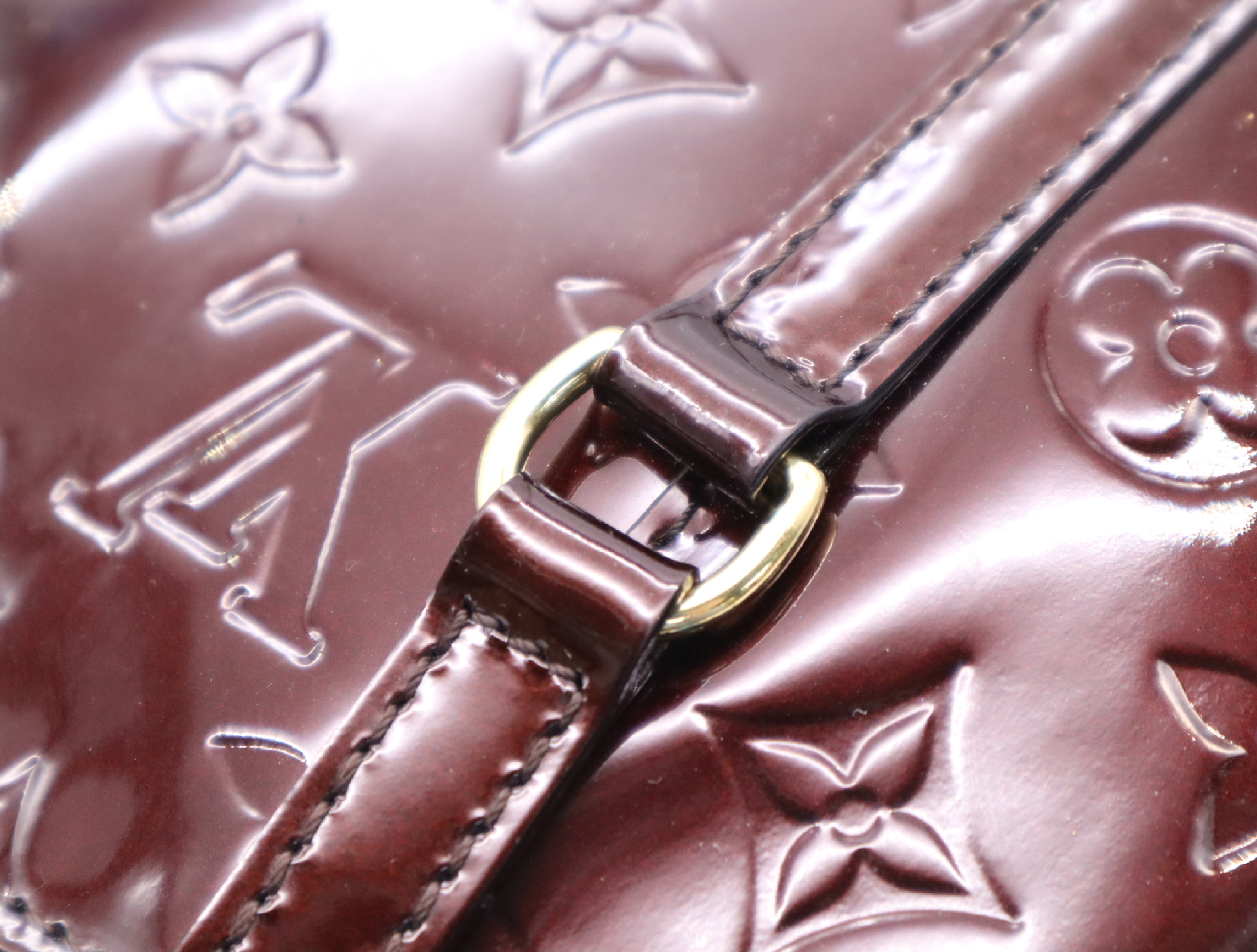M91567 Monogram Vernia Vallon MM Tote Bag — view 10