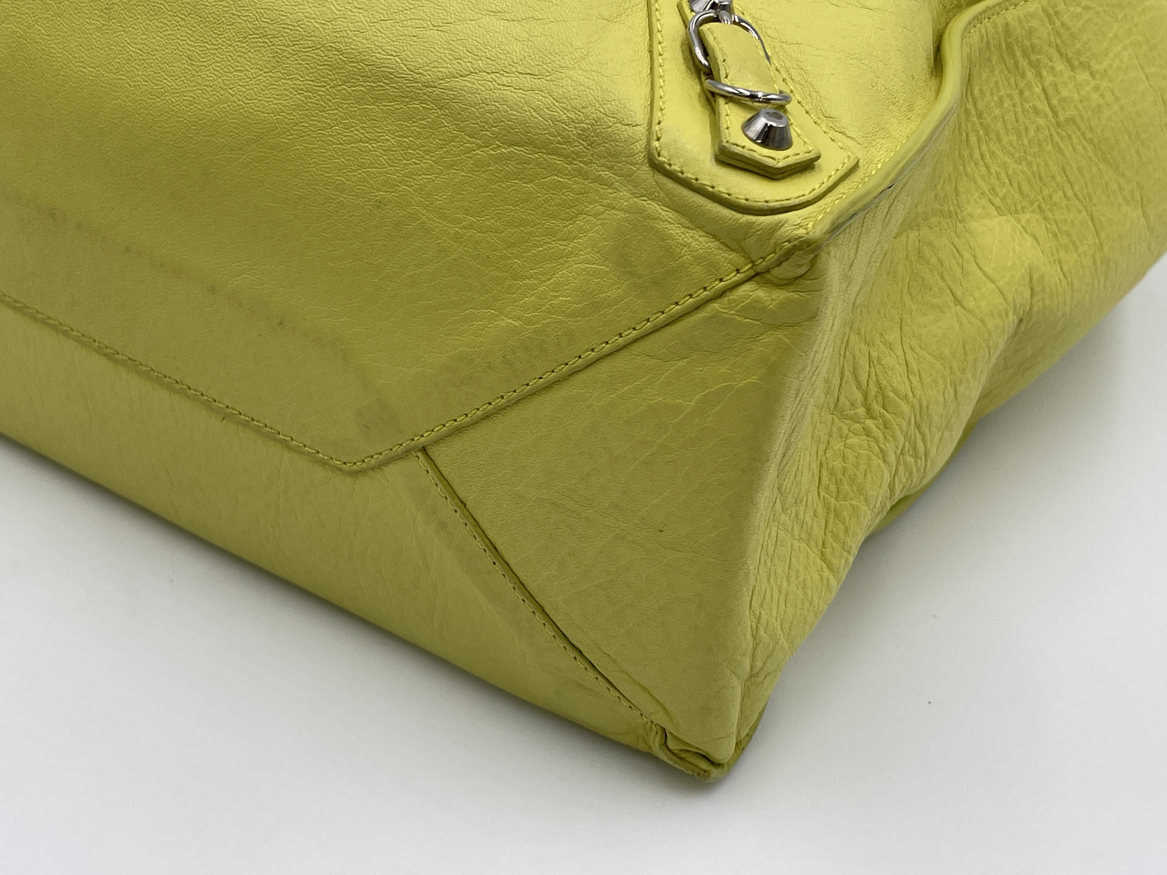 The Paper A5 255412・7330・H・515859 Mirror Handbag — view 6