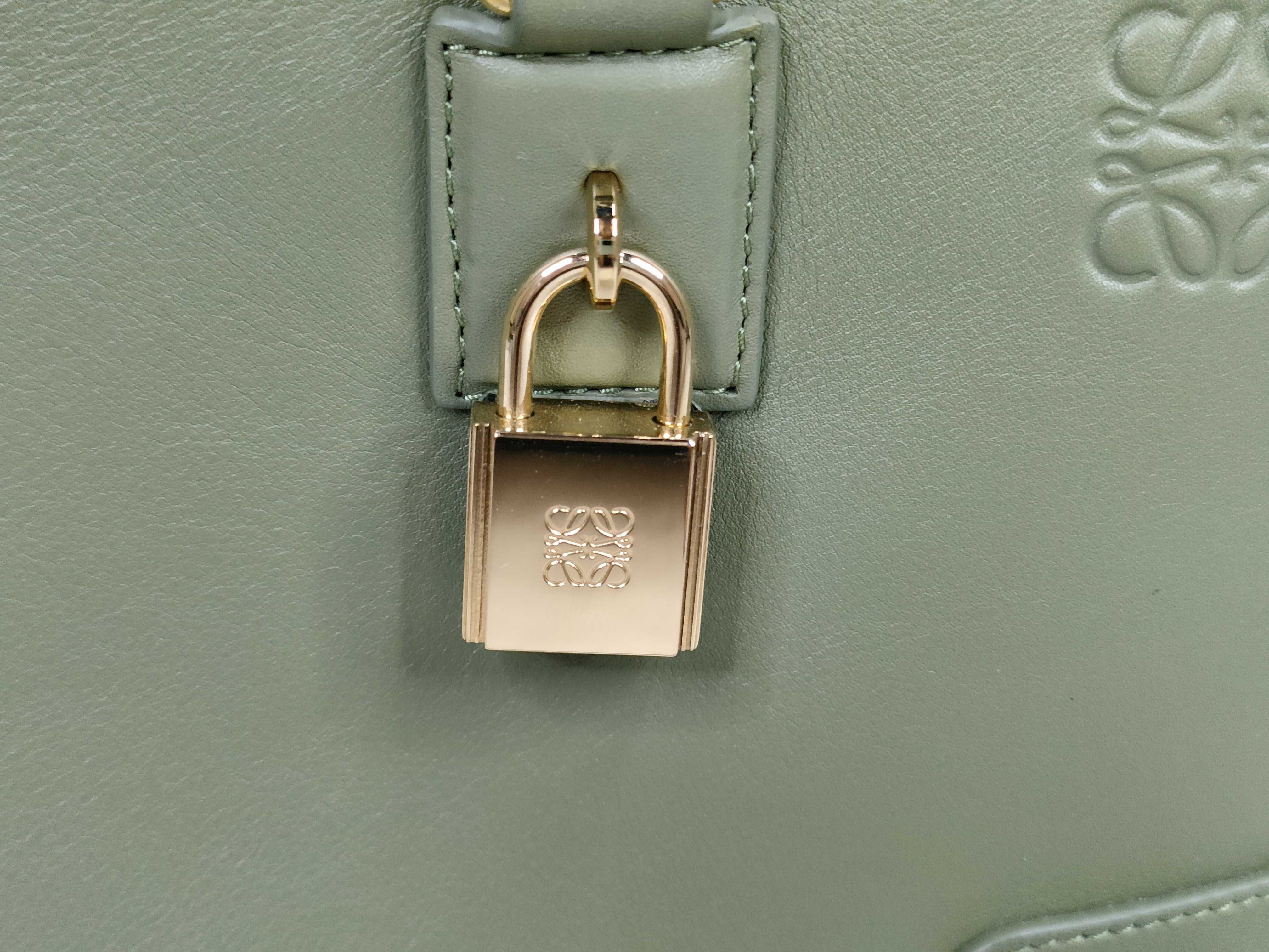 Amazona 28 Khaki Handbag — view 15