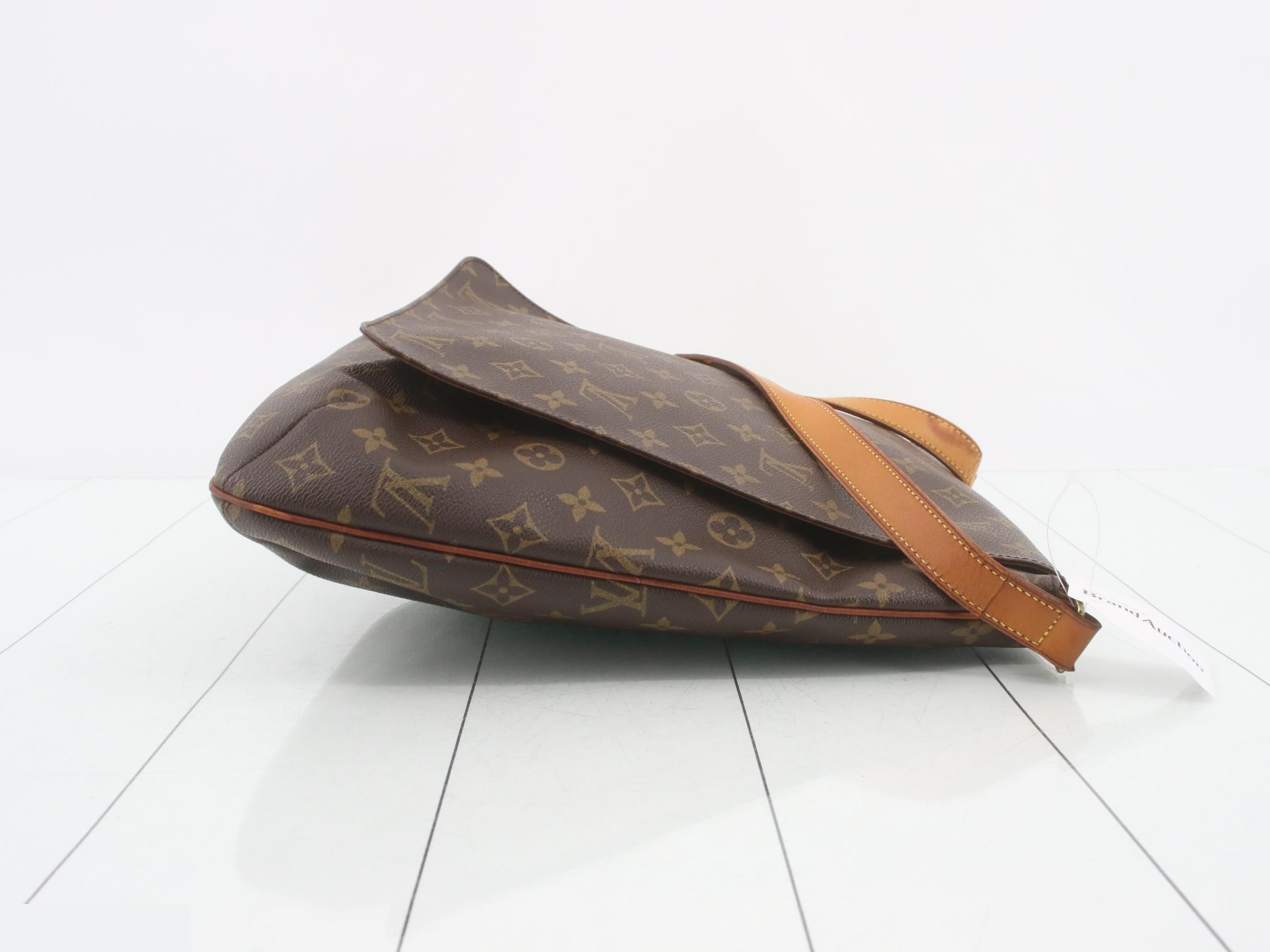 LV Monogram Musette Salsa Short — view 3