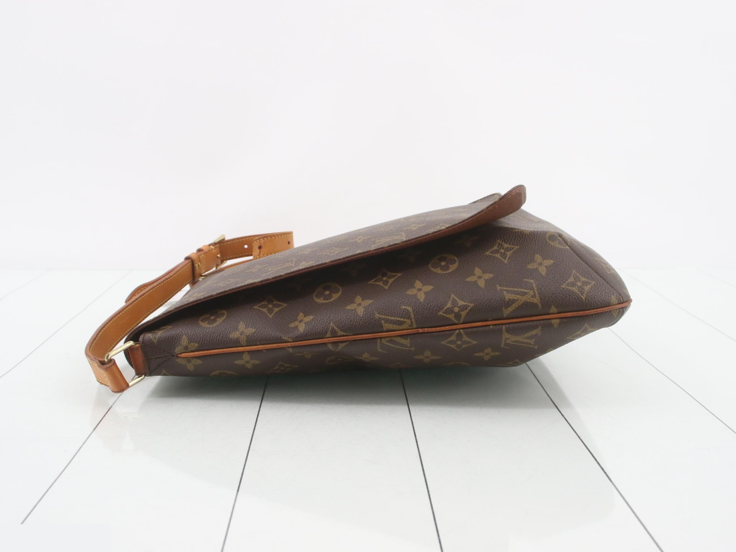 LV Monogram Musette Salsa Short — view 4