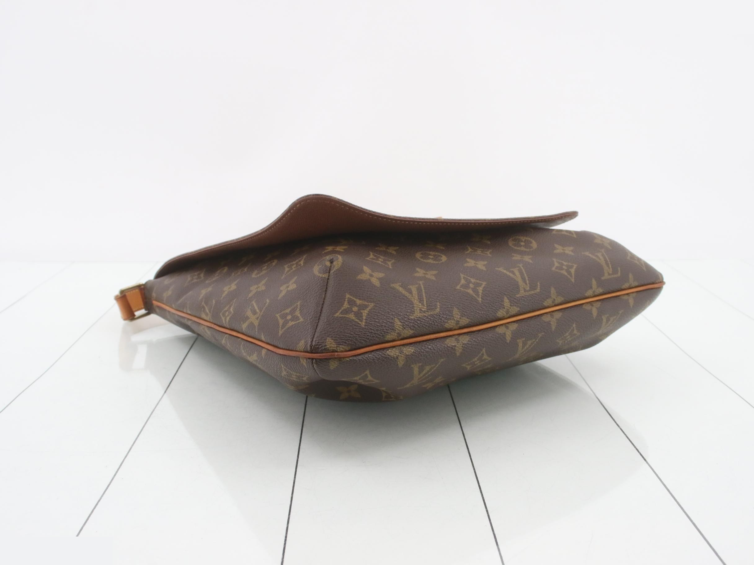 LV Monogram Musette Salsa Short — view 5