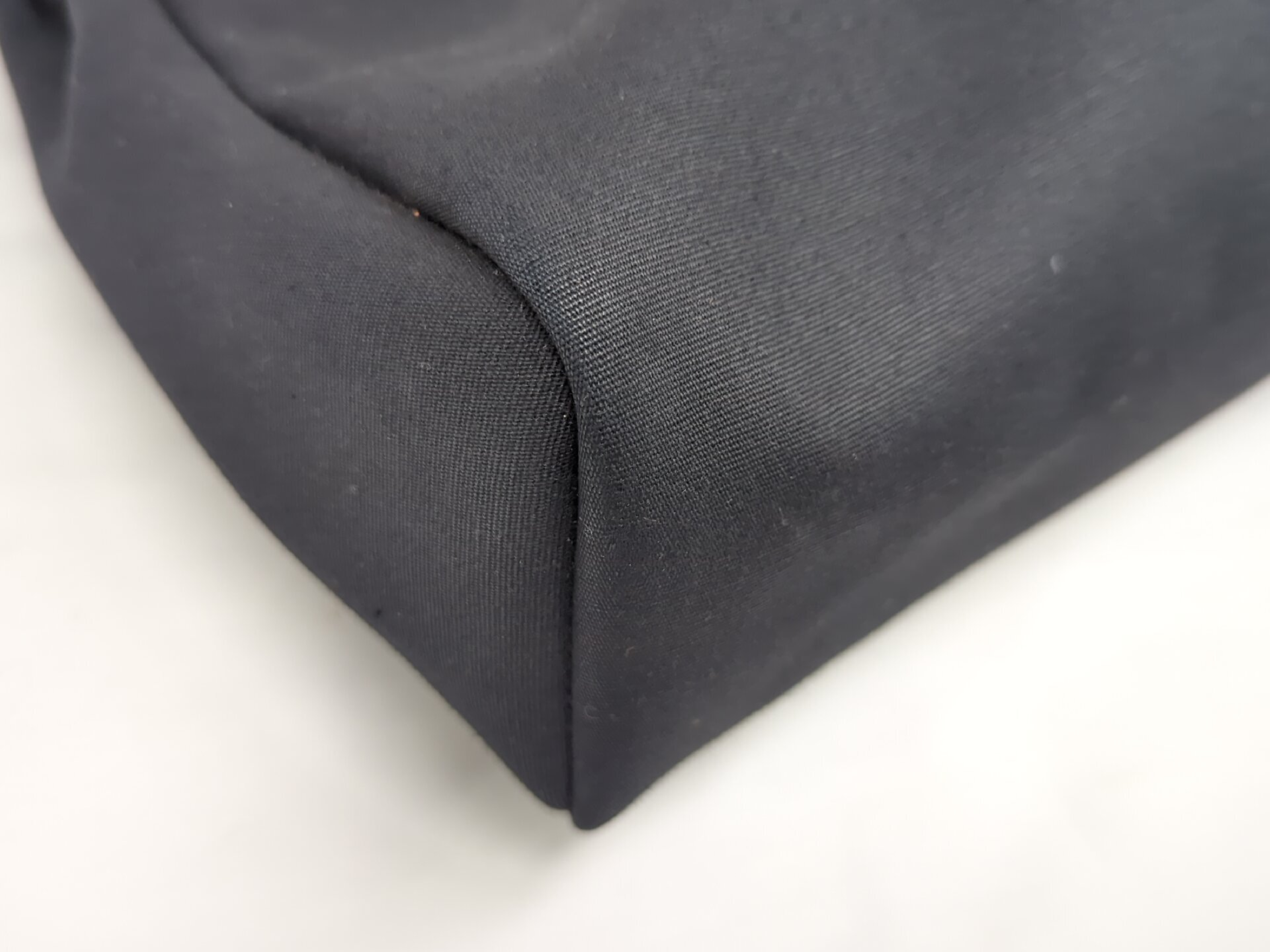 Herbag PM Toile H Black F stamp with stopper handbag — view 3