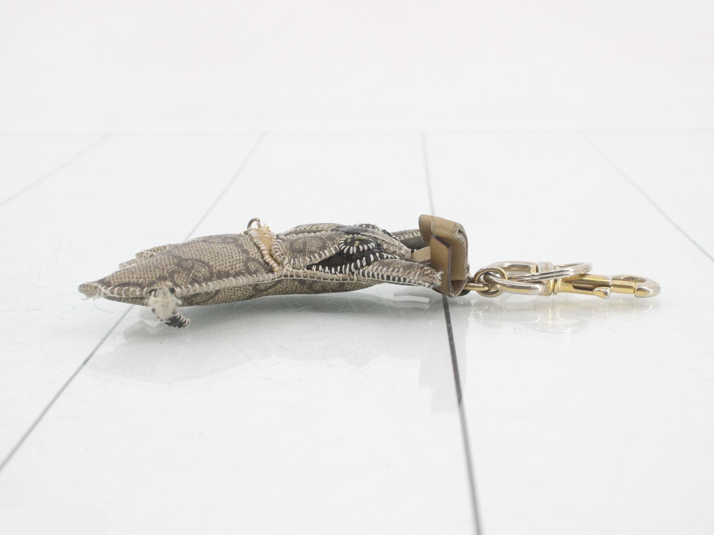 Keychain with Box — view 3