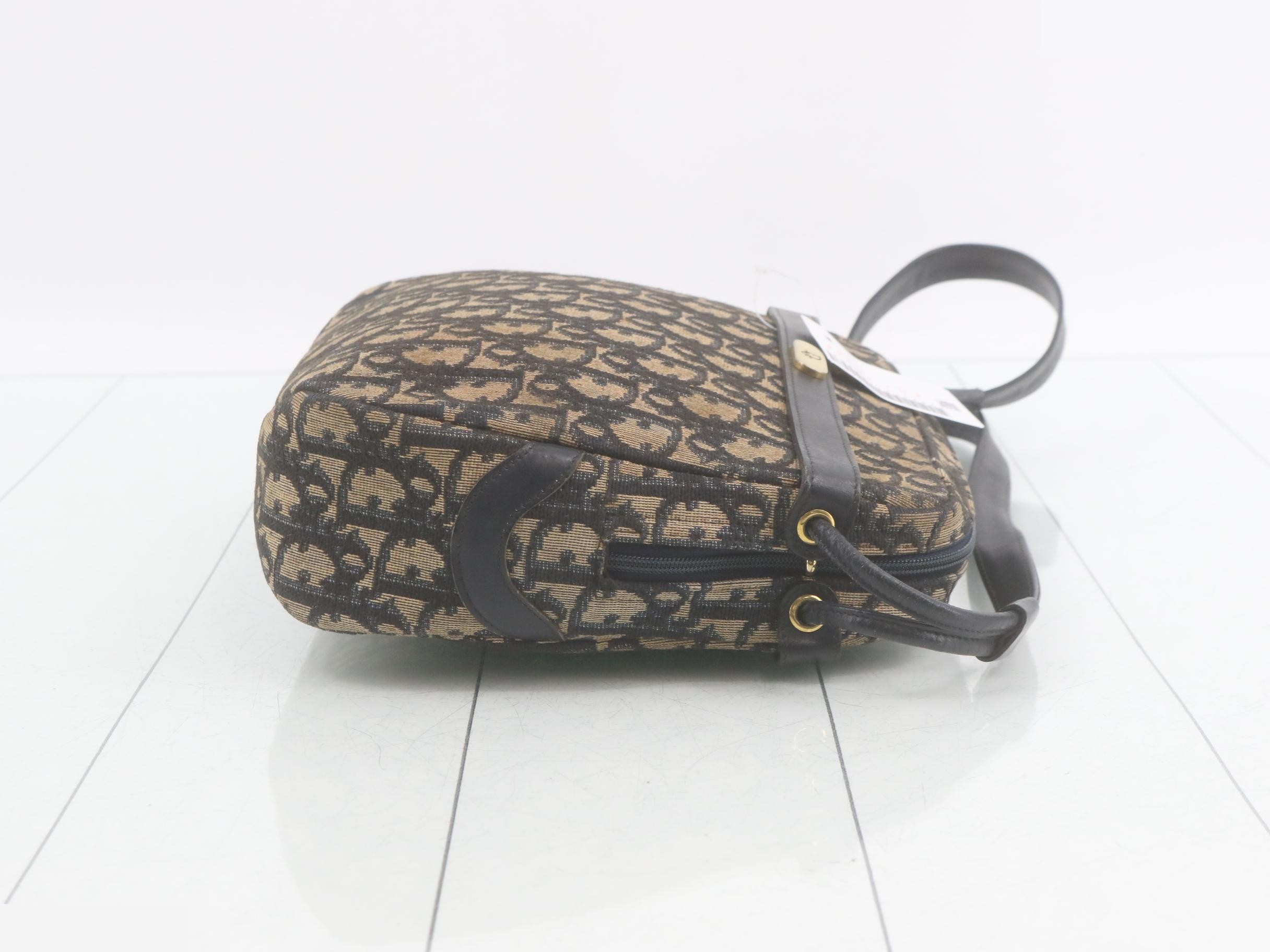 Trotter Shoulder Bag — view 3