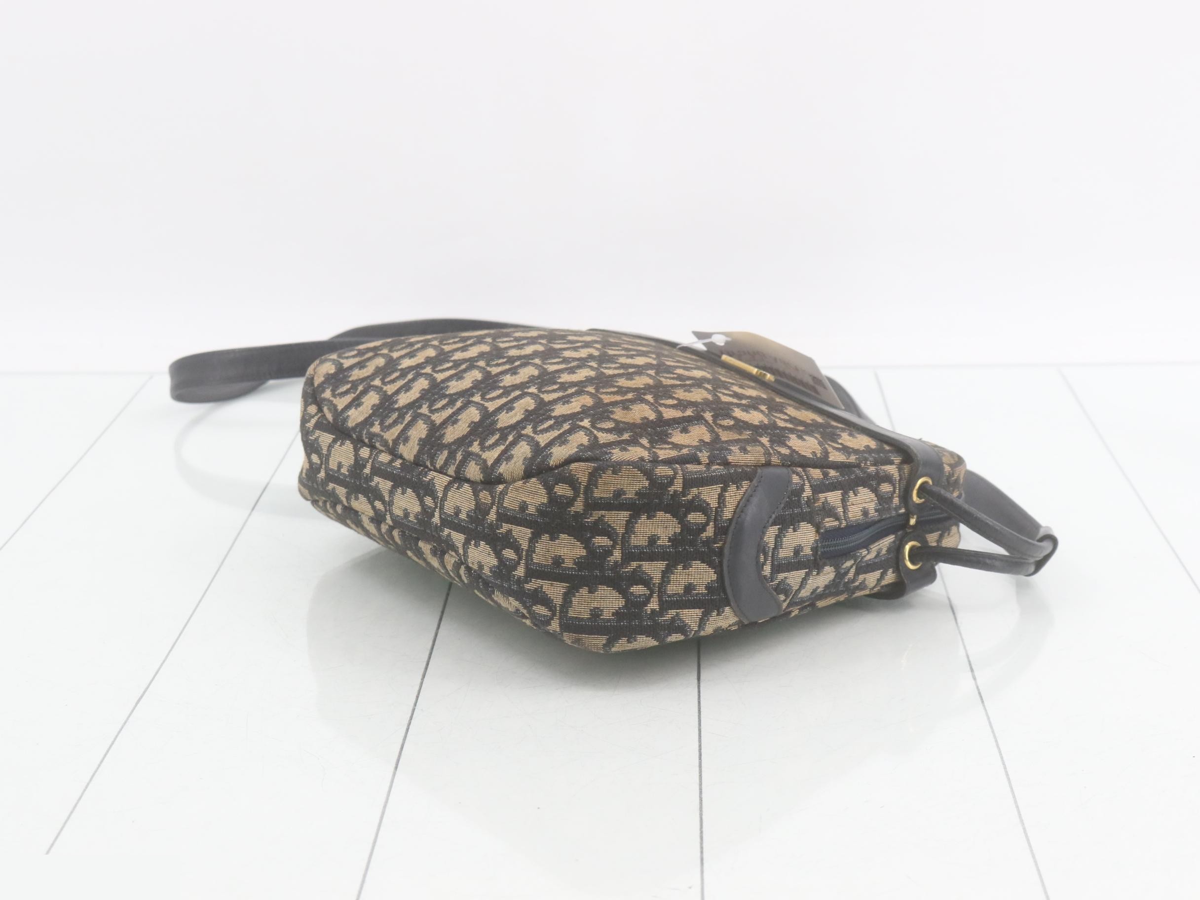 Trotter Shoulder Bag — view 6