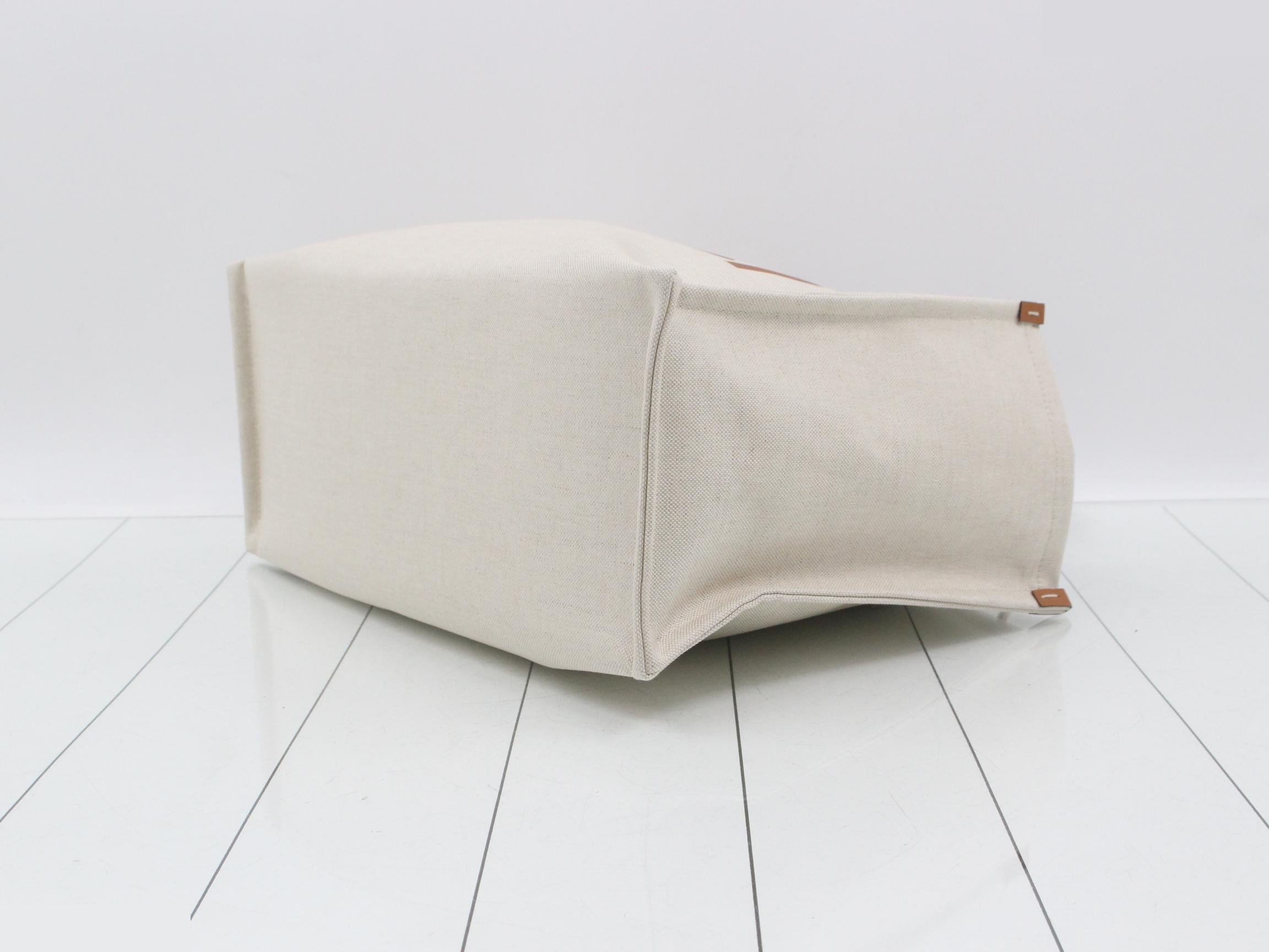 Logo print medium tote bag, canvas, natural × — view 6