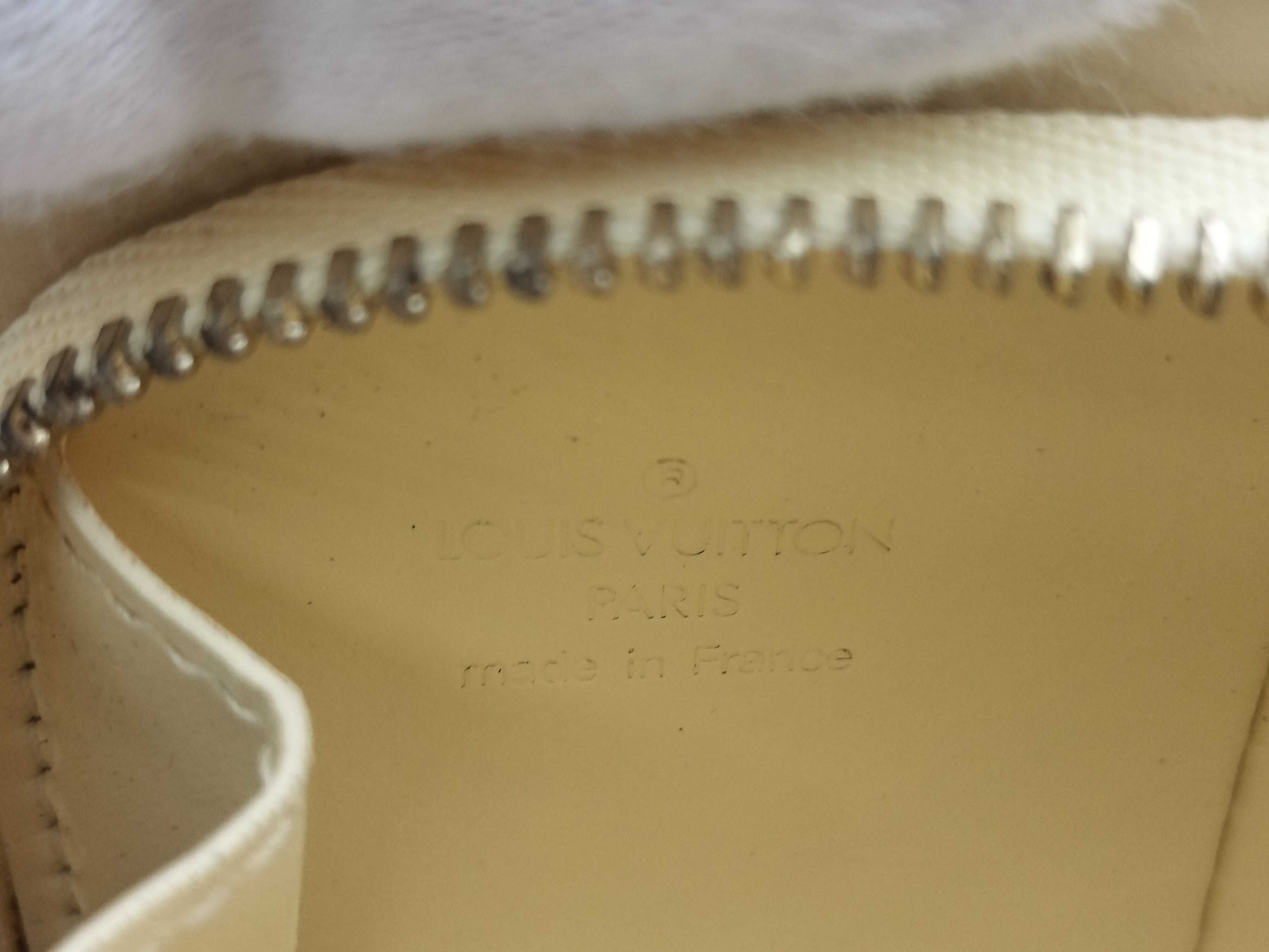 Epi Z M64344A Coin Case — view 8